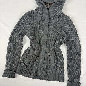 Grey inside faux fur zip up hooded knit jumper (M)