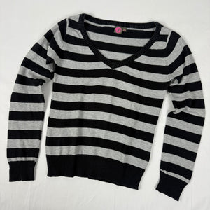 Black & grey V neck tight fit jumper (XS)