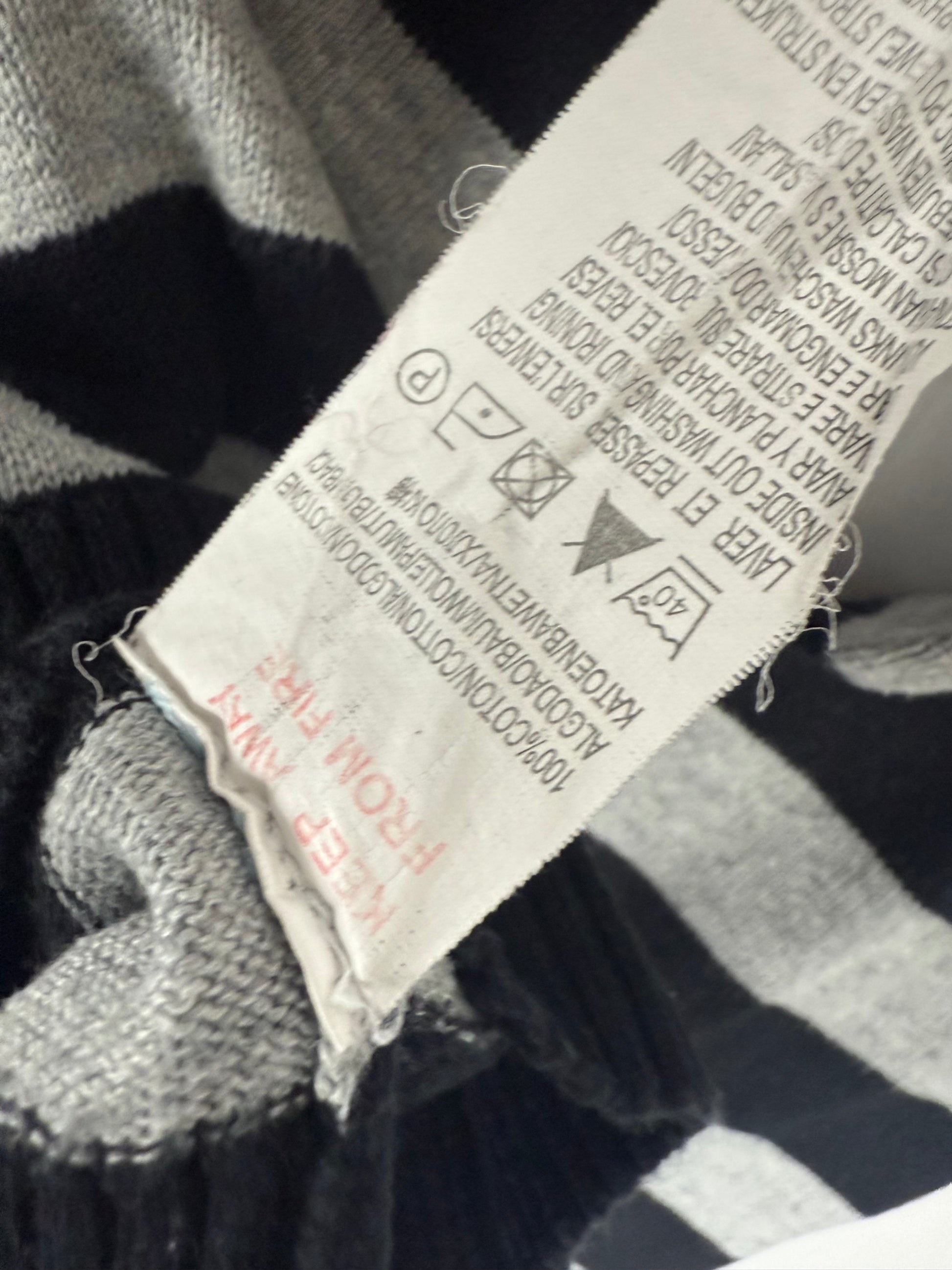 Black & grey V neck tight fit jumper (XS)