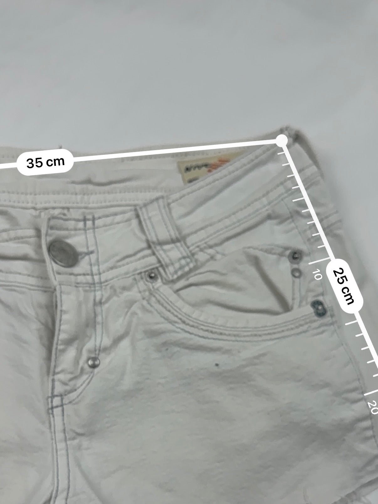 White denim low rise mini short (XS/S)