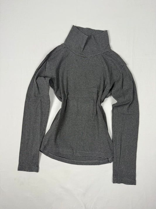 Grey striped cotton turtleneck long sleeves top (S)