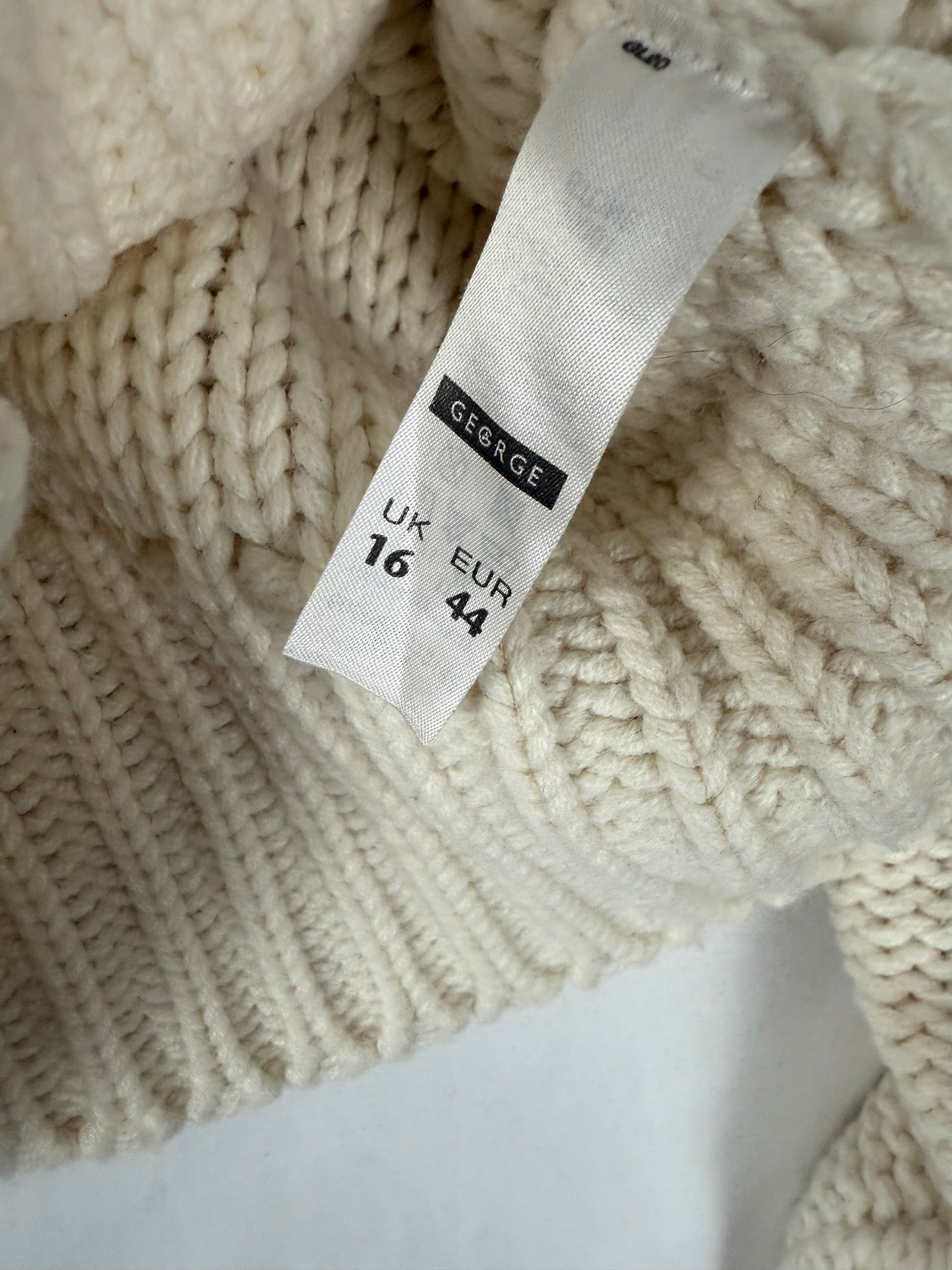 Cream cotton knitted tight cardigan fit jumper (XXL)