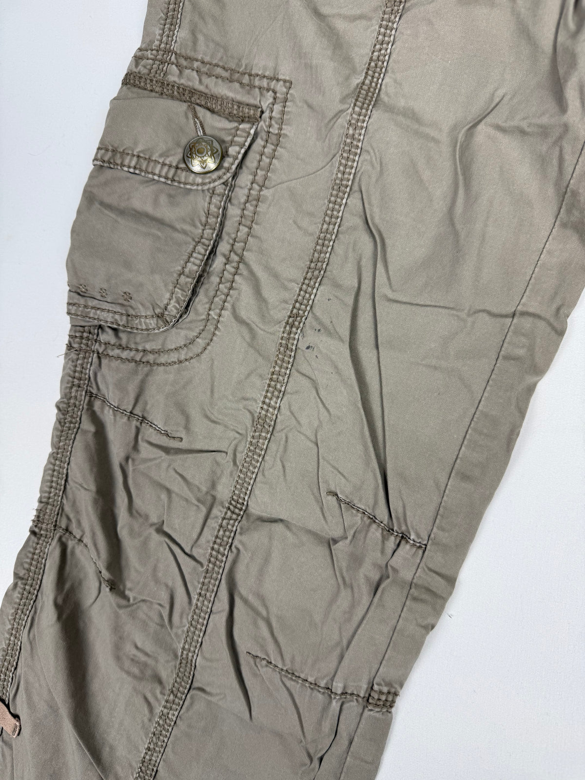 Khaki low rise utility capri pants (S)