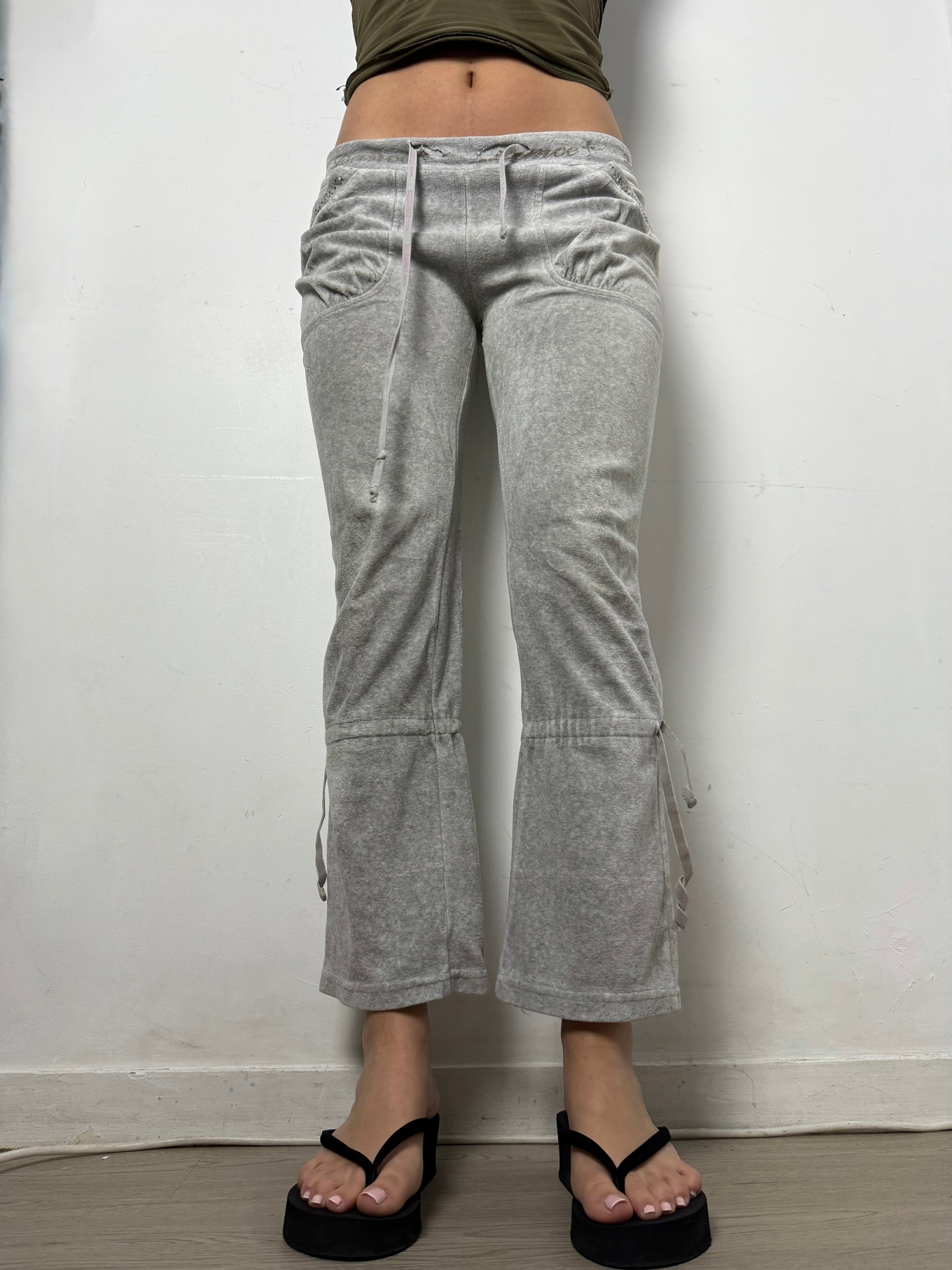 Grey velvet low waist capri pants (S)