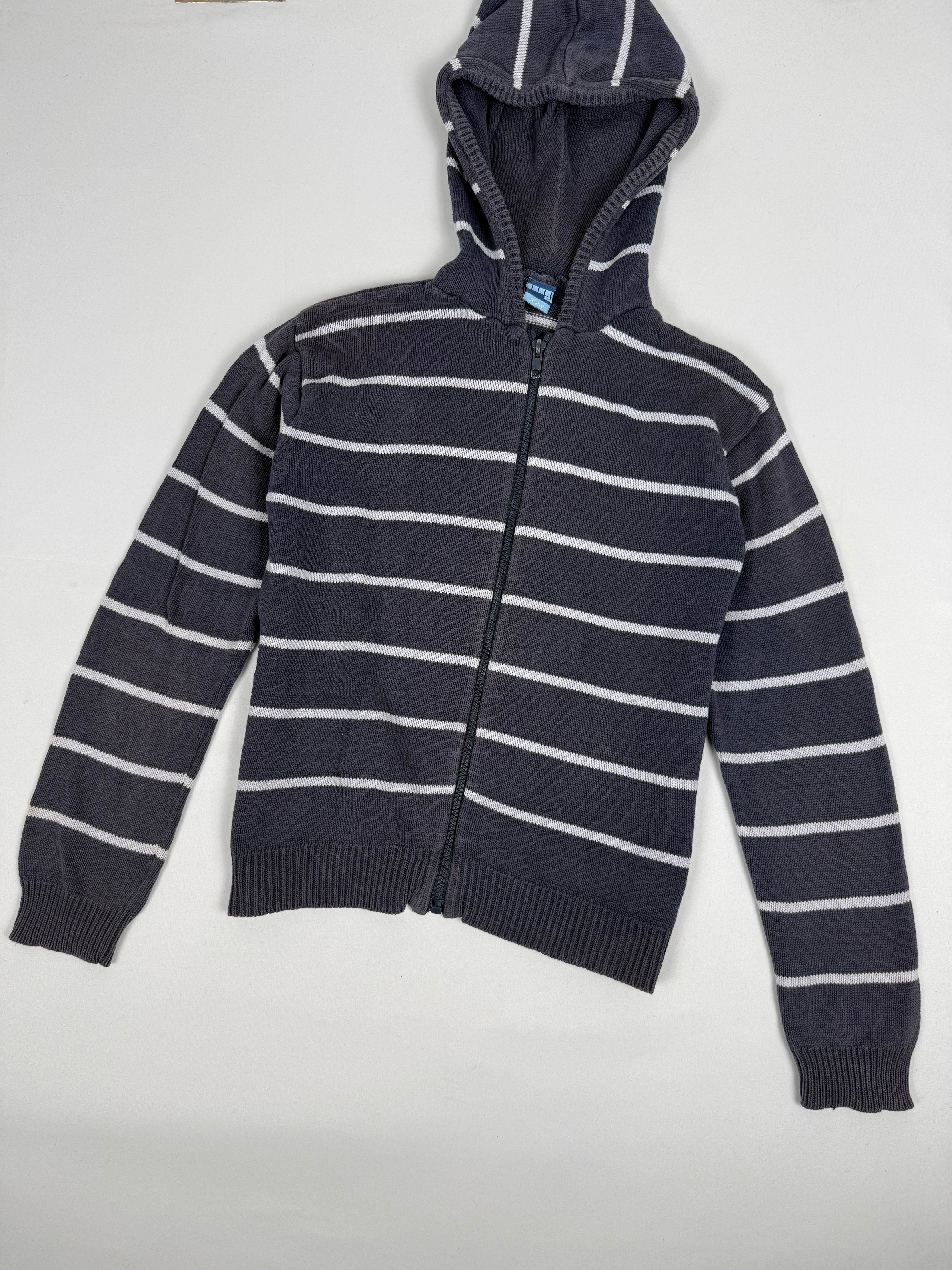 Mini-robe en maille grise à manches courtes avec nouage (S)