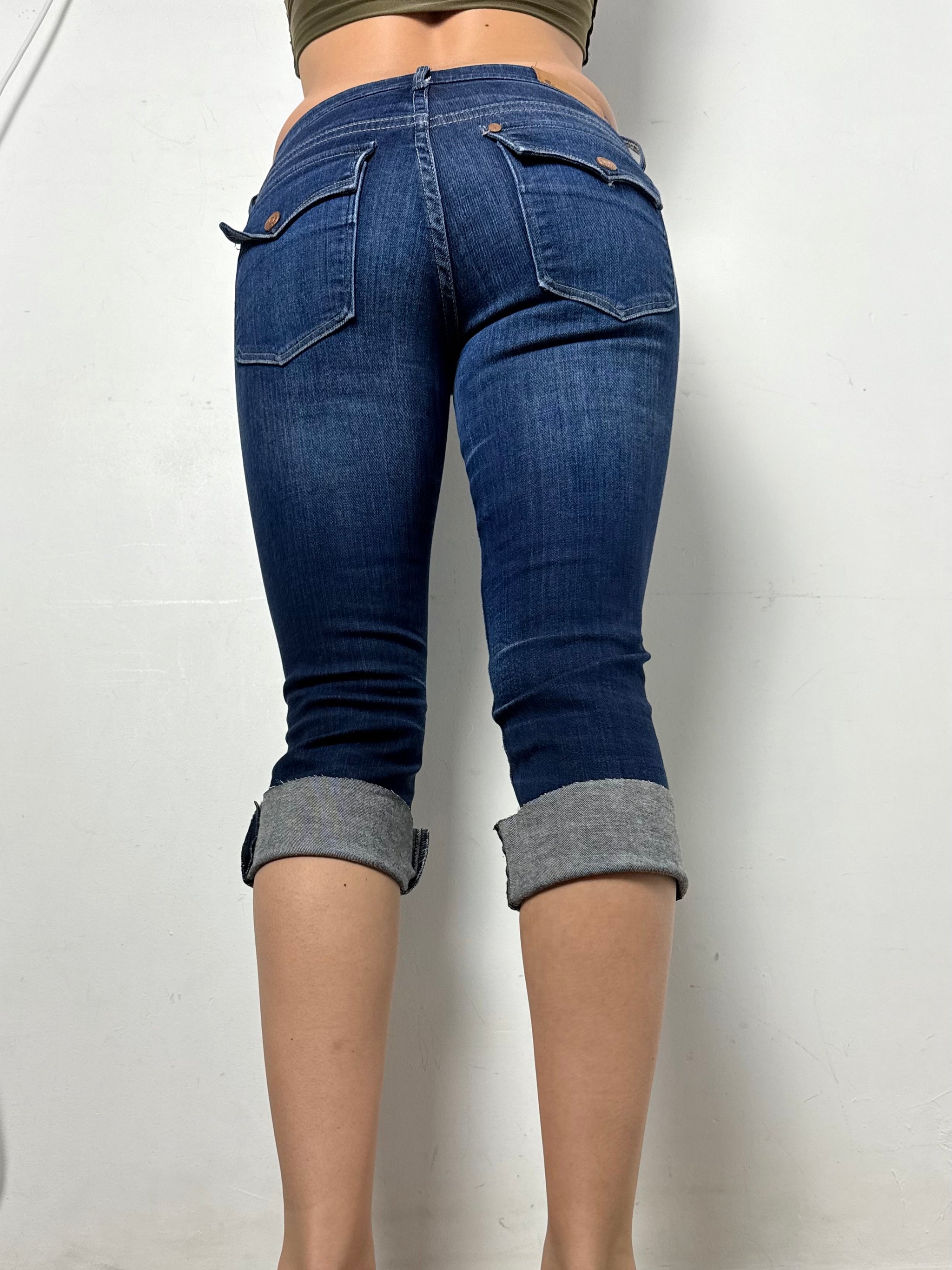 Navy denim low rise capri pants (S)