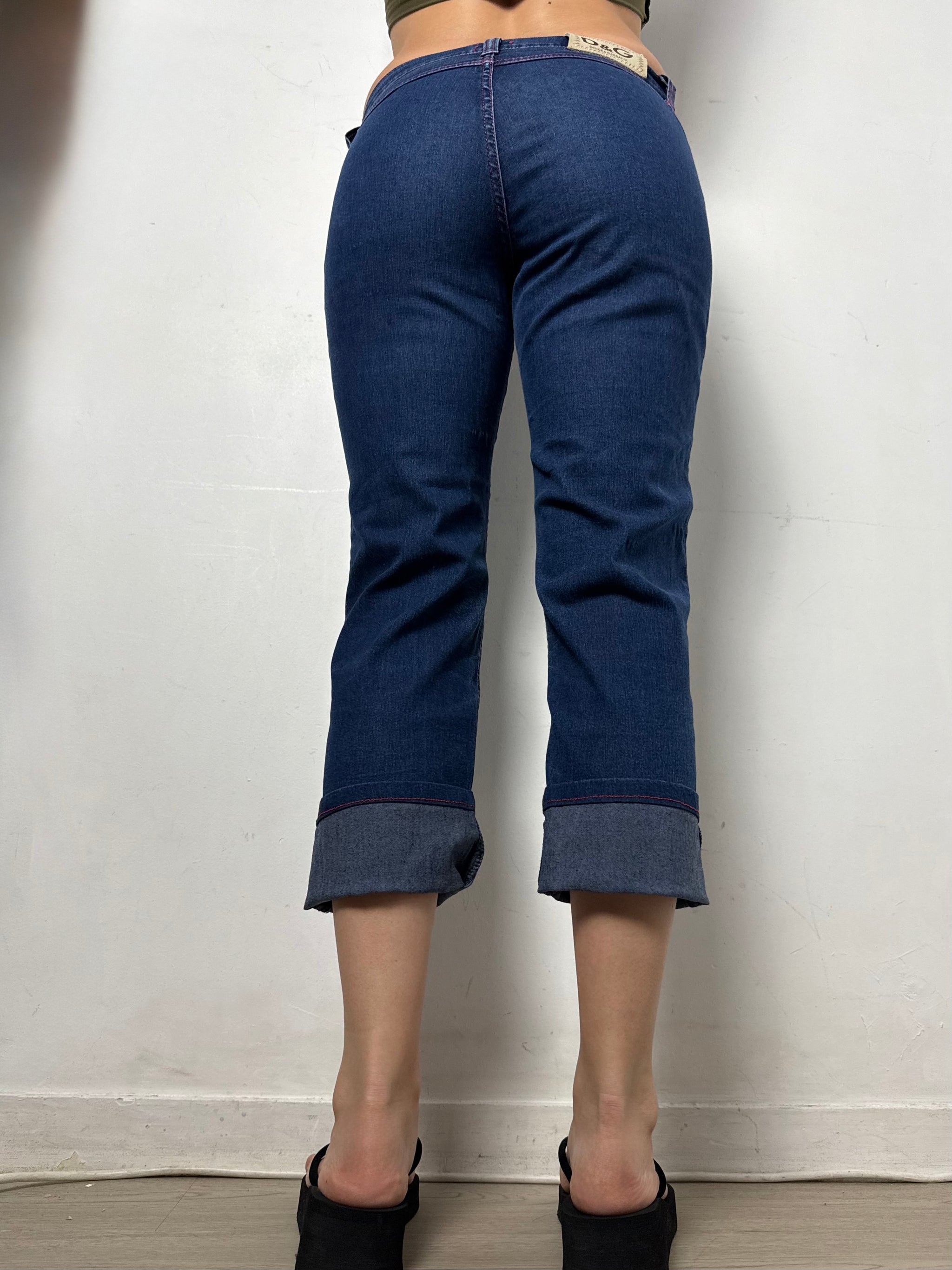 Blue denim low rise capri pants (S)