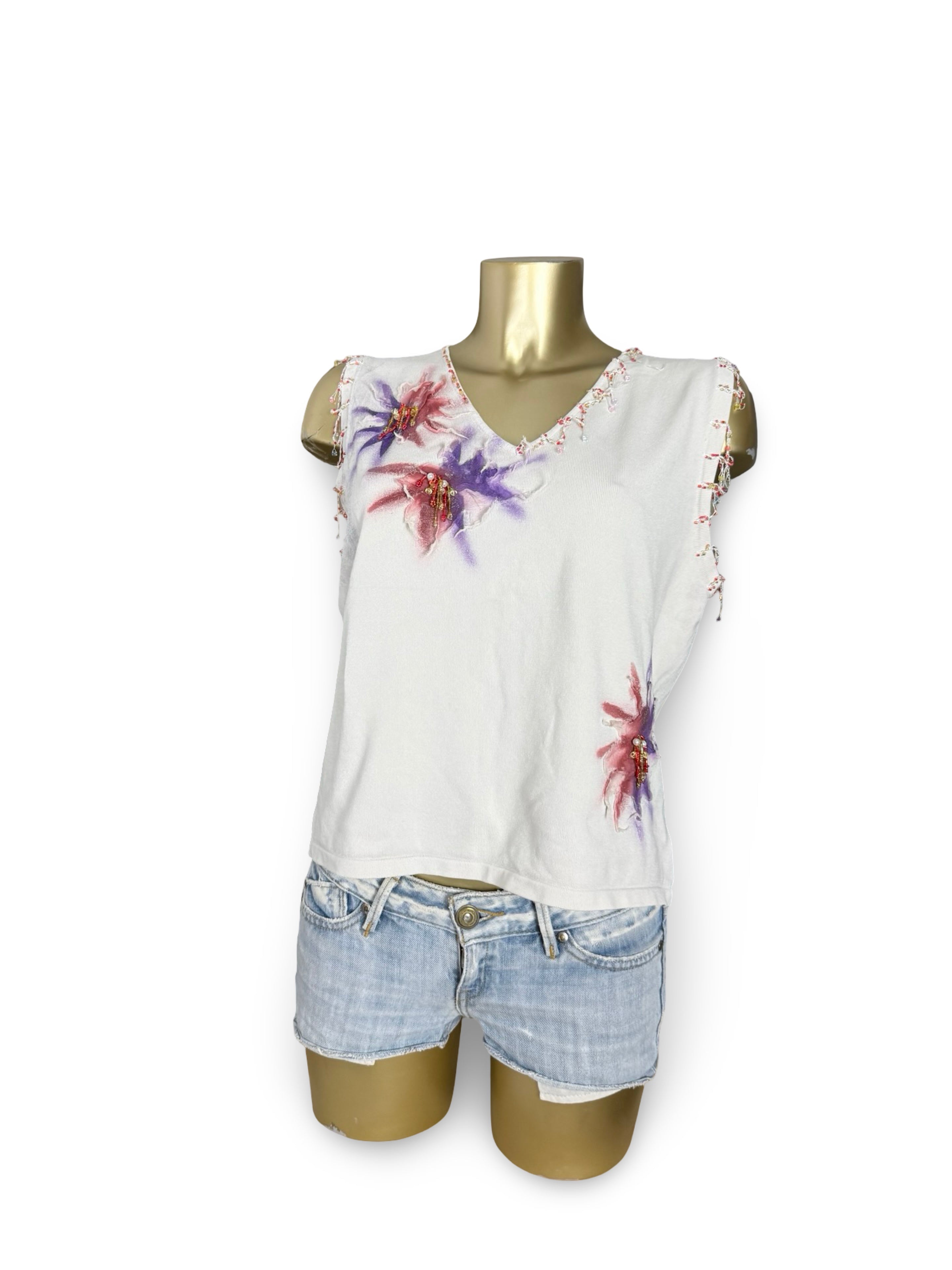 White floral pearls tank top (XL)