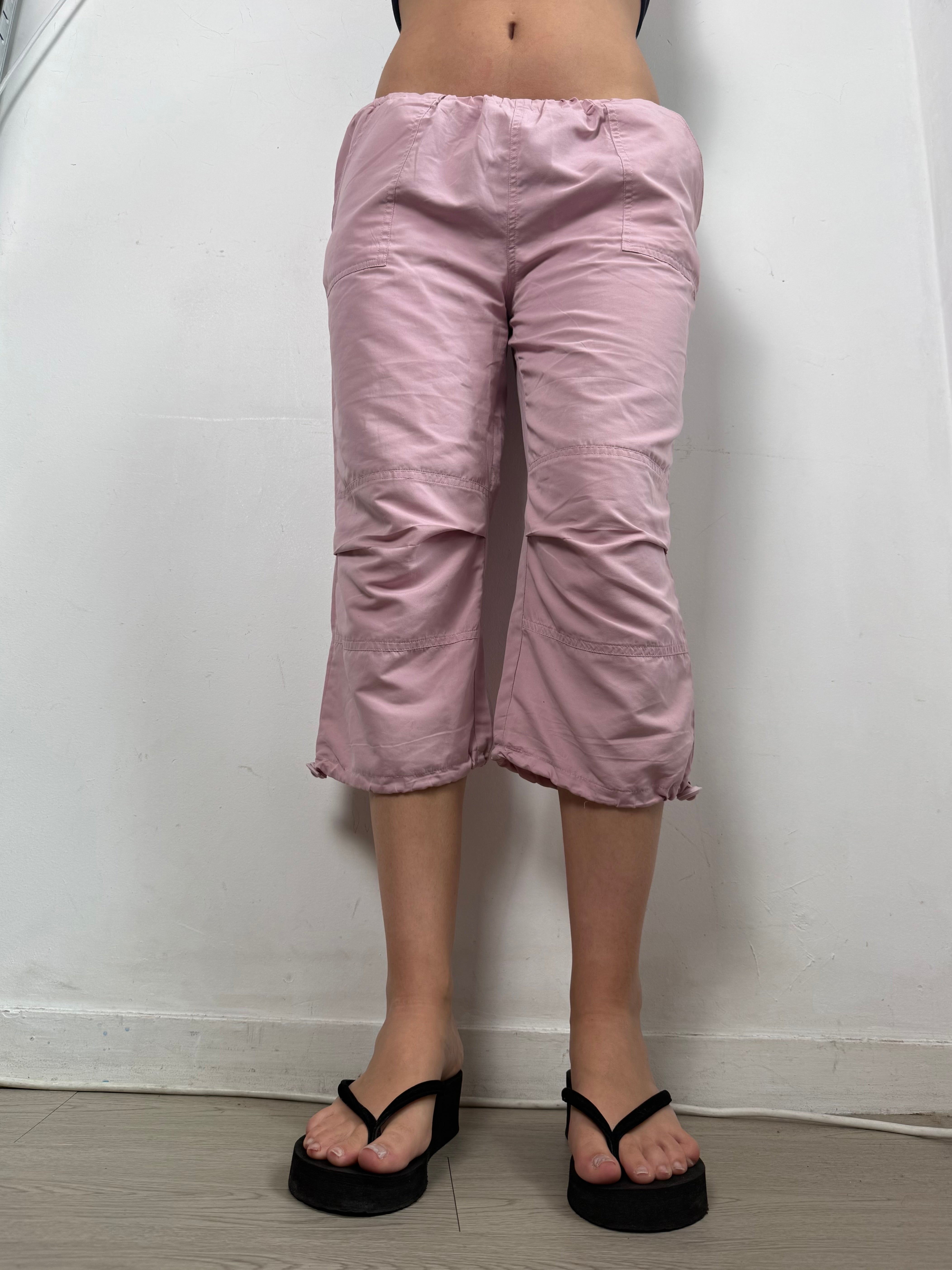 Baby pink activewear capri pants (M)