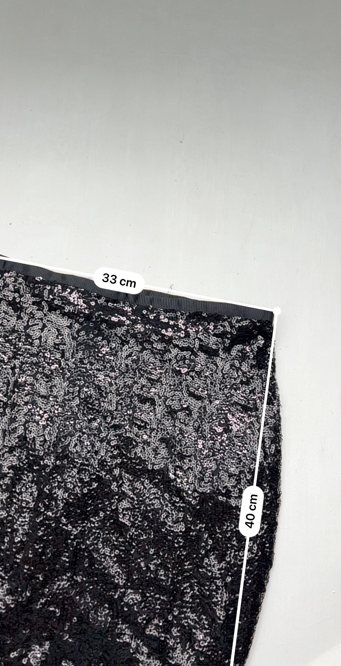 Black sequins mini skirt (S)