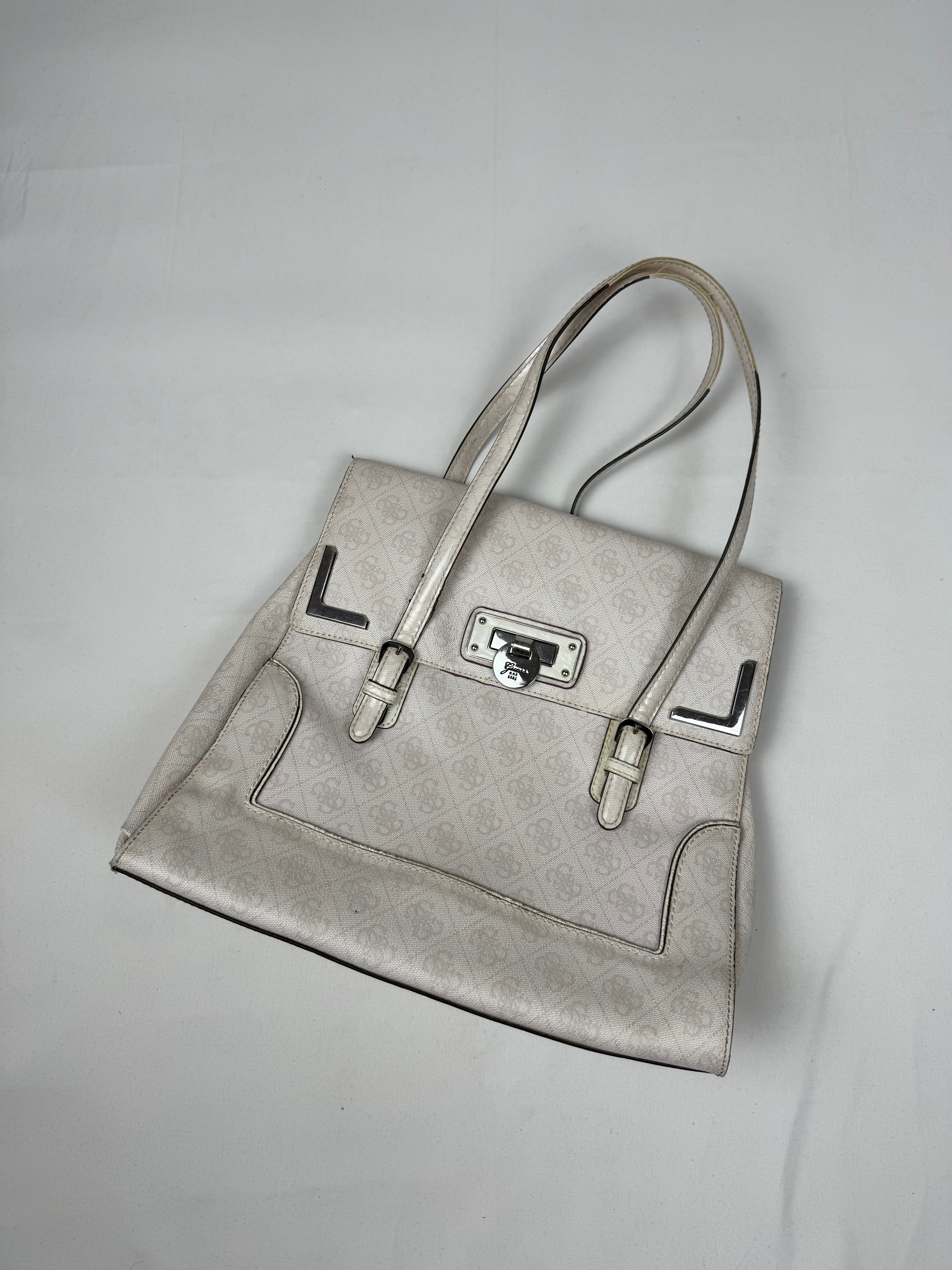 Cream monogram medium shoulder bag (29x32cm)