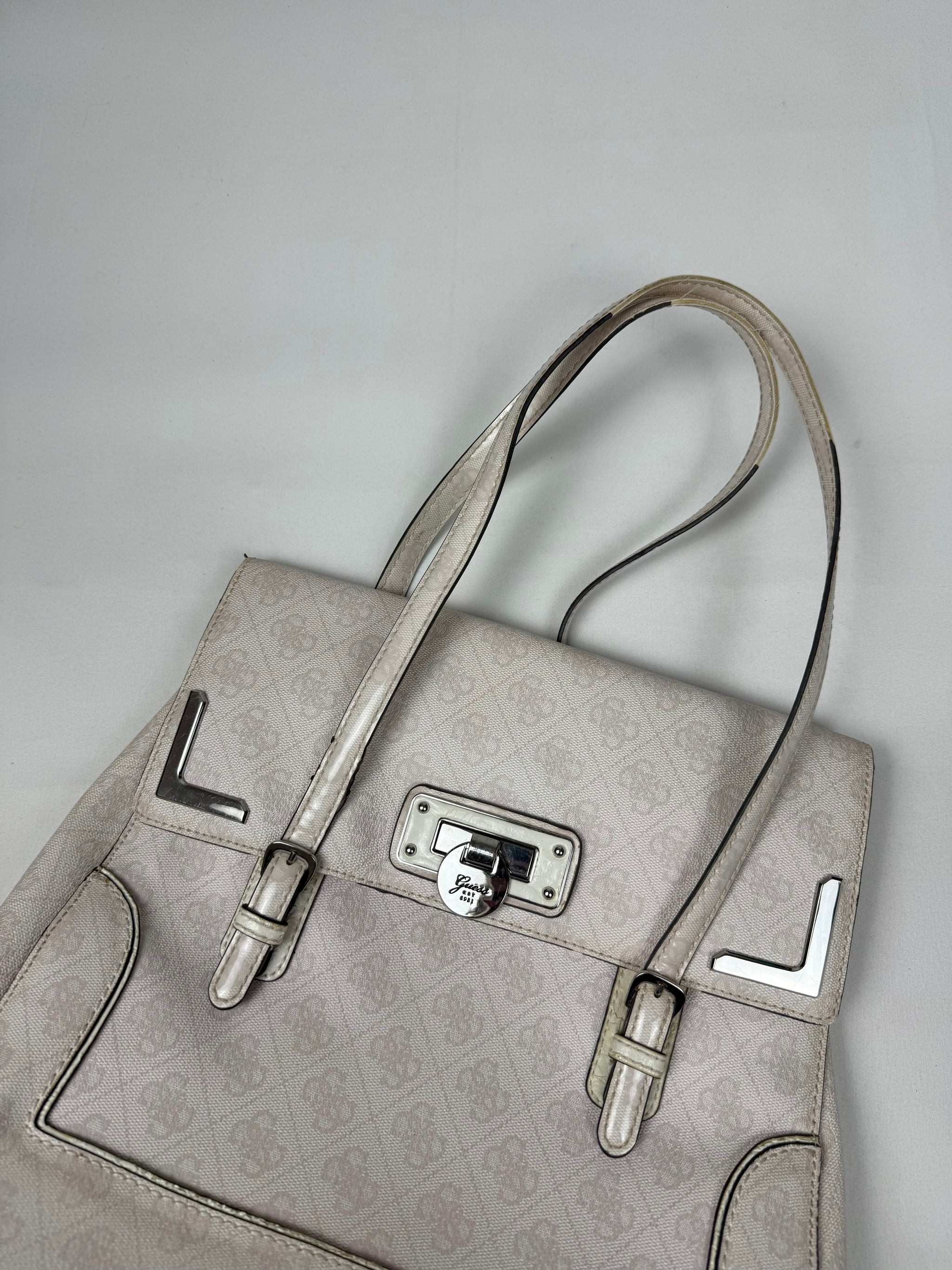 Cream monogram medium shoulder bag (29x32cm)