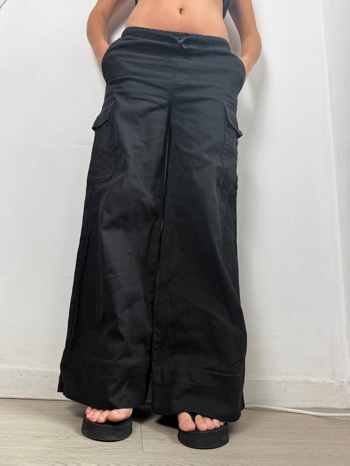 Black cargo baggy pants (XS)
