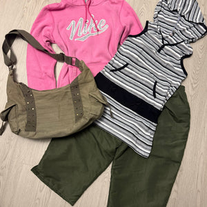 Khaki low rise capri joggers pants (M)