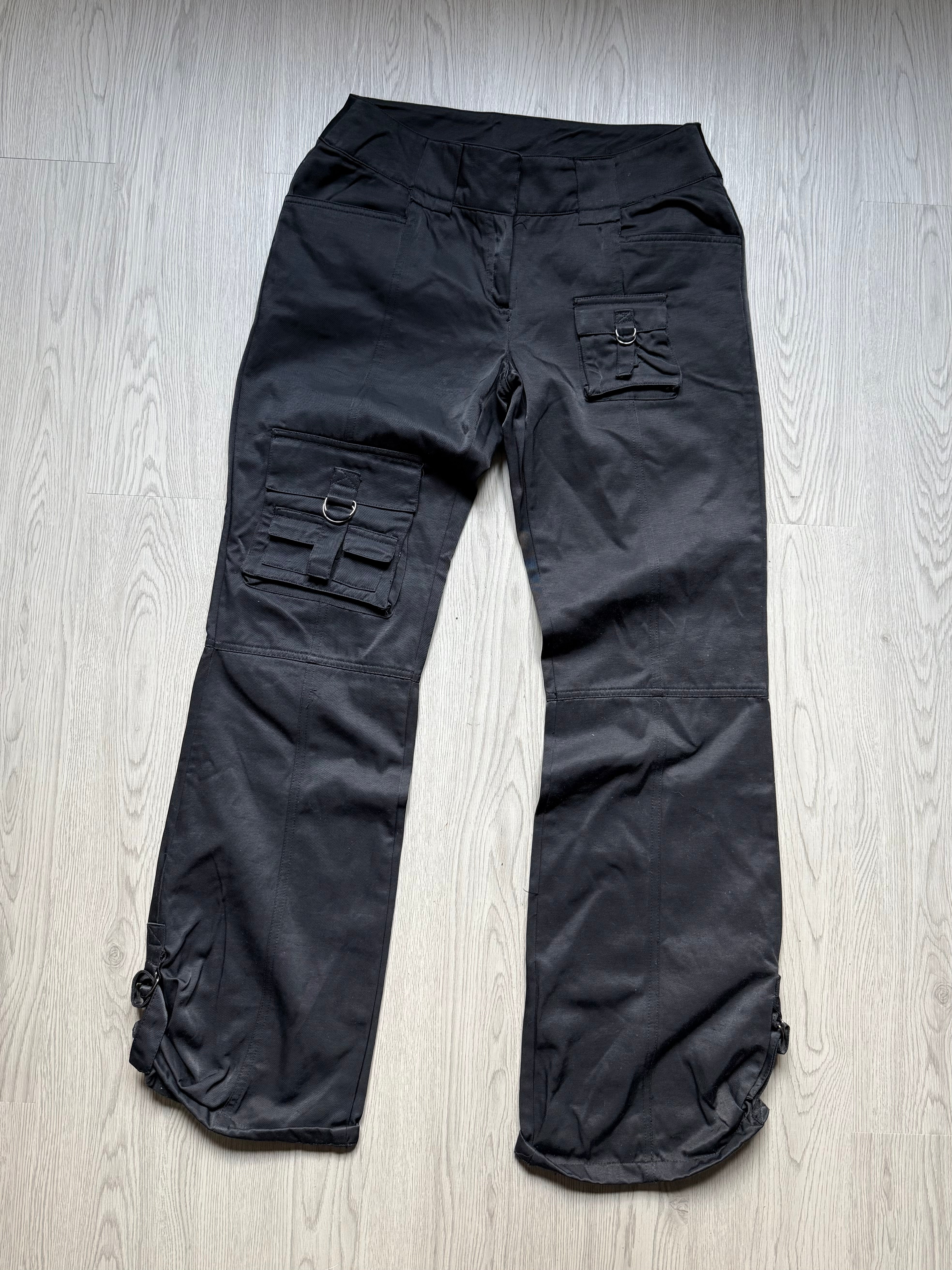 Black low waist cargo baggy pants (M)