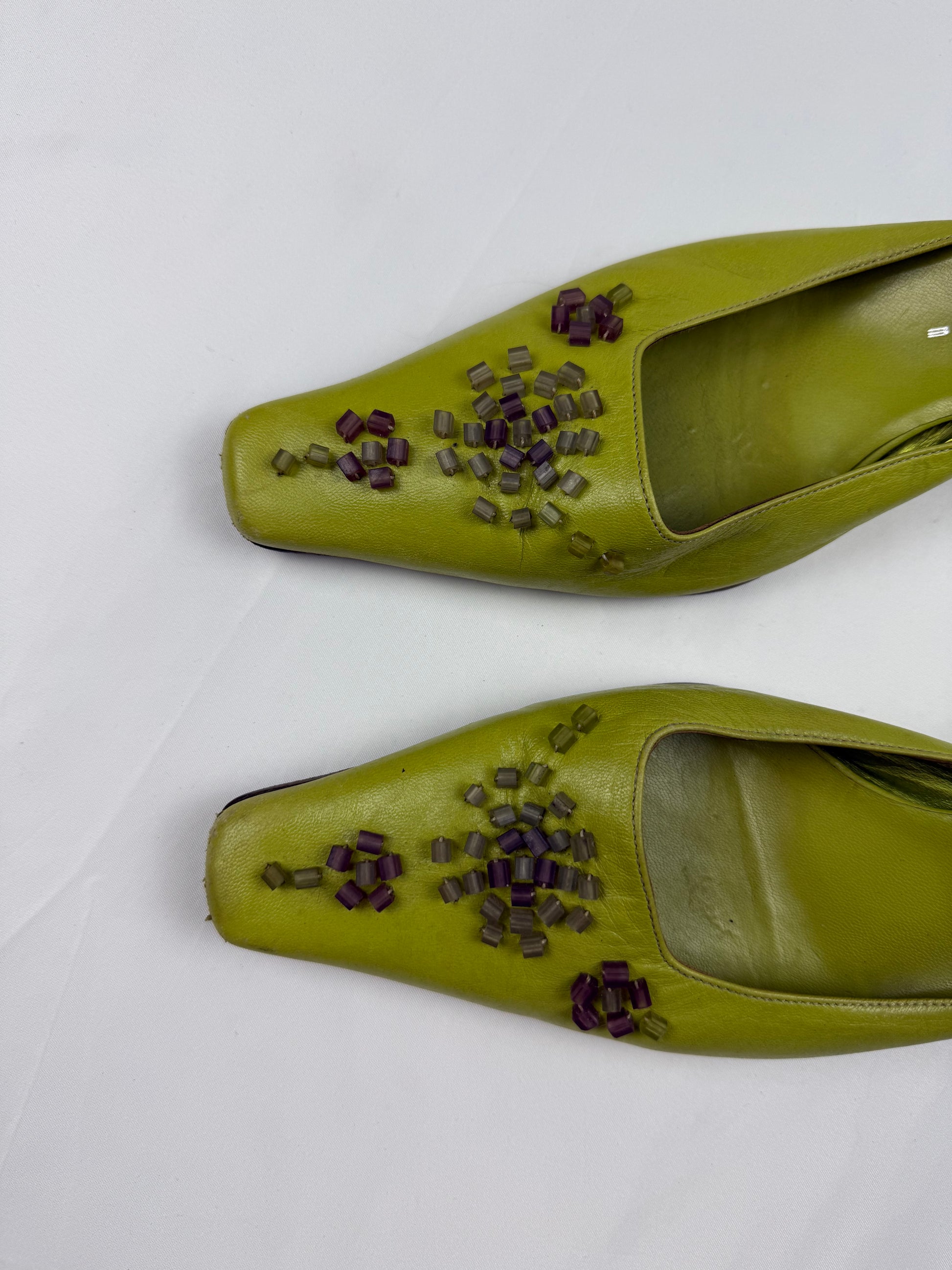 Green pearls real leather pointed toes mules (39)