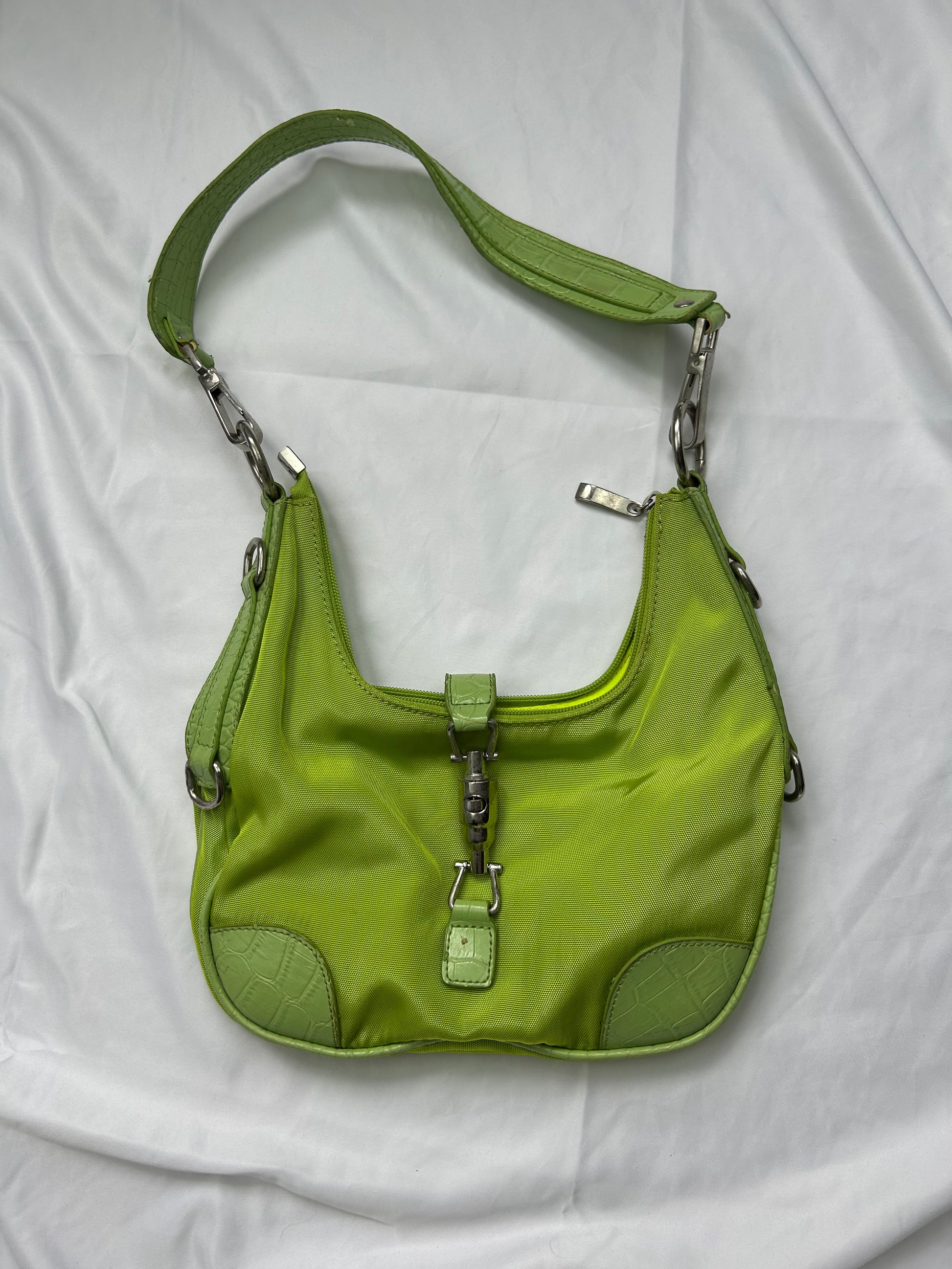 Green besace shoulder bag