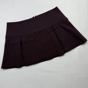 Purple low rise pleated mini skirt (M)