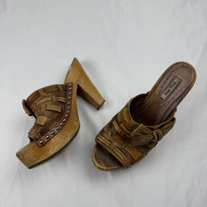 Beige real leather bow woods clogs heels mules (38)