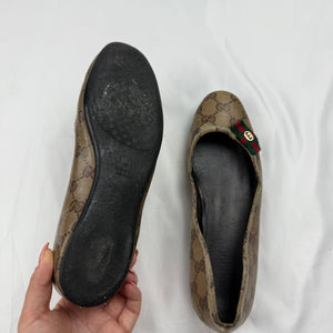 Beige monogram ballet flats slip on shoes (36)