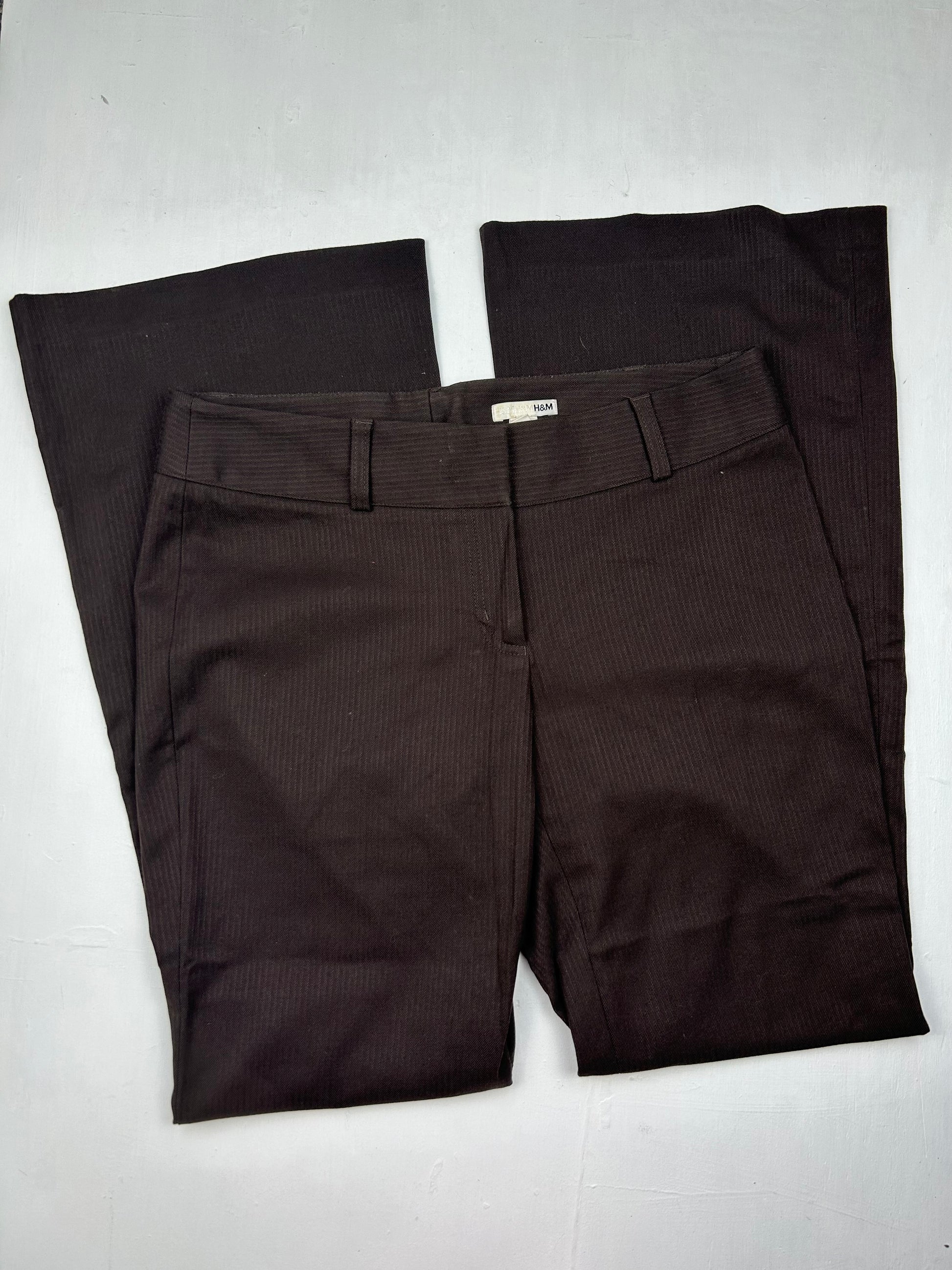 Brown striped low rise office flare pants (L)