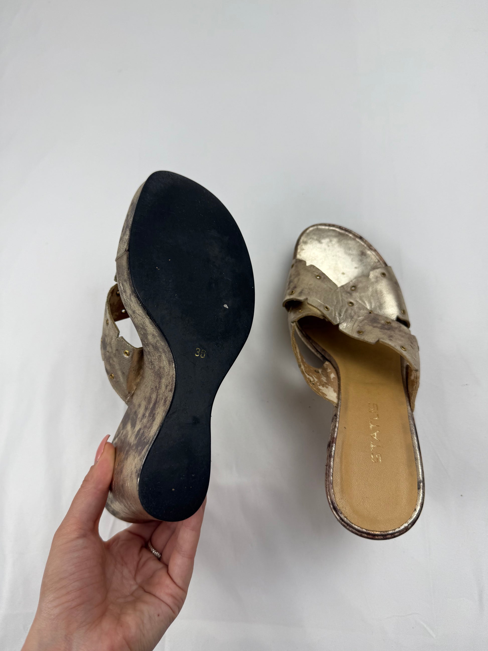Gold real leather wedge mules (36)