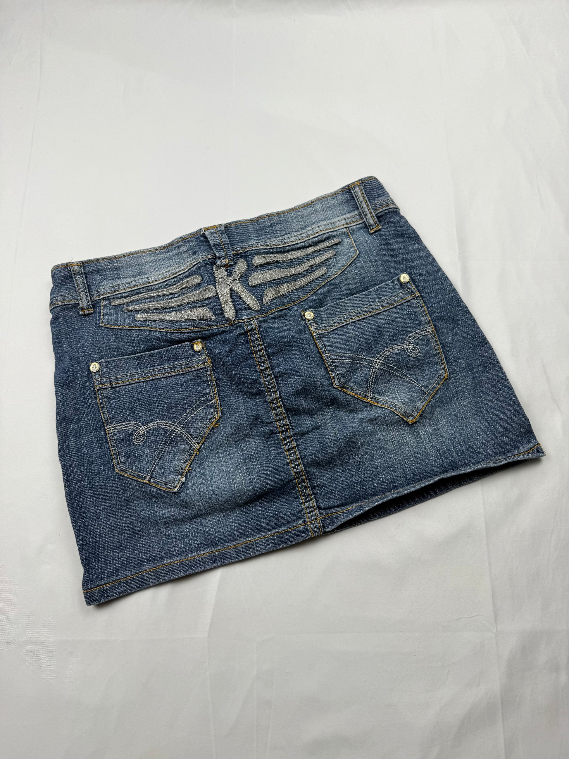 Blue denim low rise mini skirt (S)