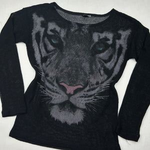 Black tiger jumper (S/M)