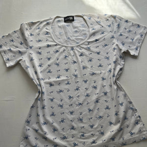 White floral print crewneck  tee  90s y2k vintage (M/L)