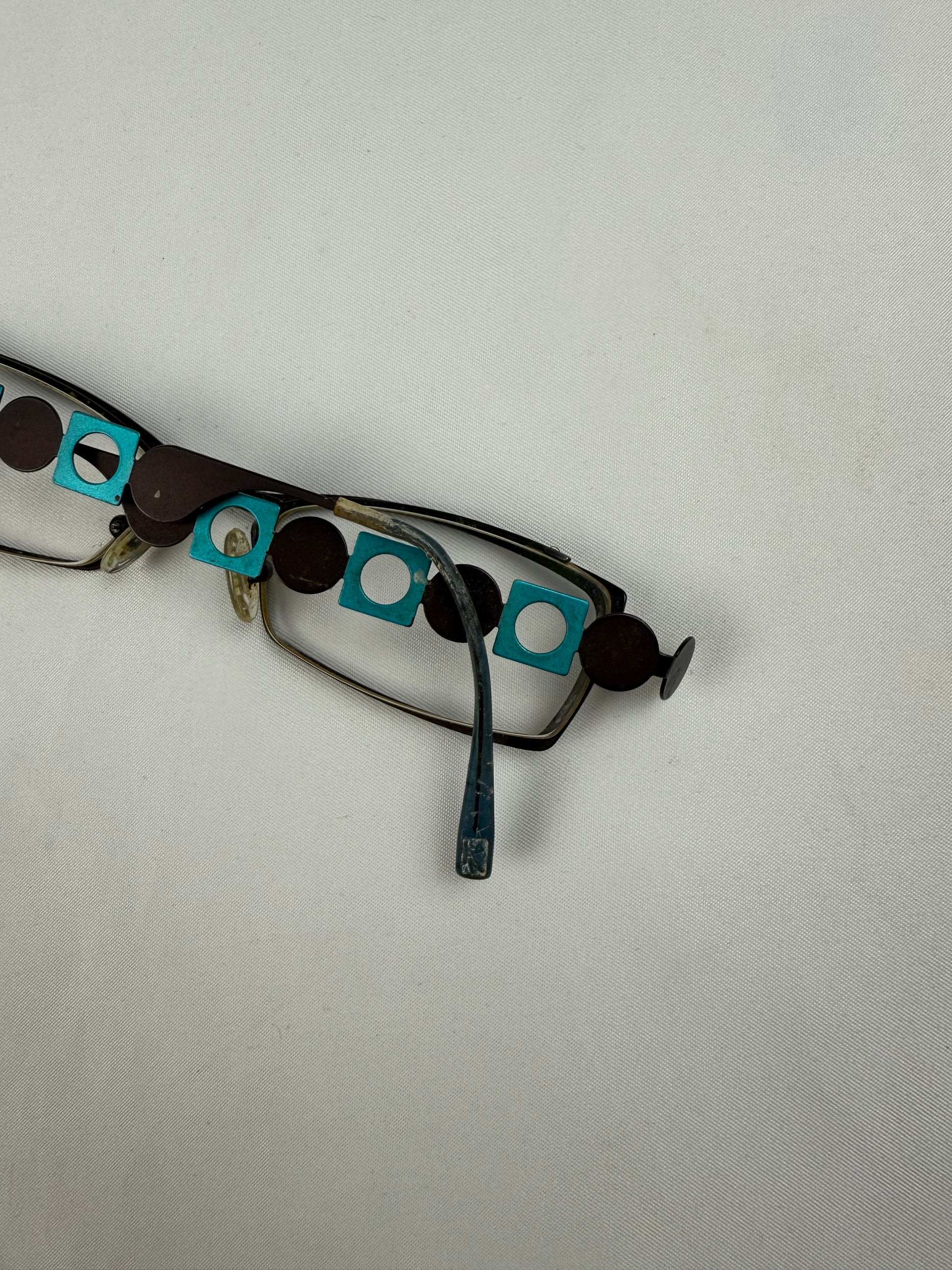 2000s office siren glasses (with prescription)