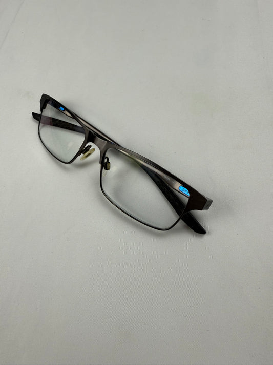 2000s office siren glasses (with prescription)