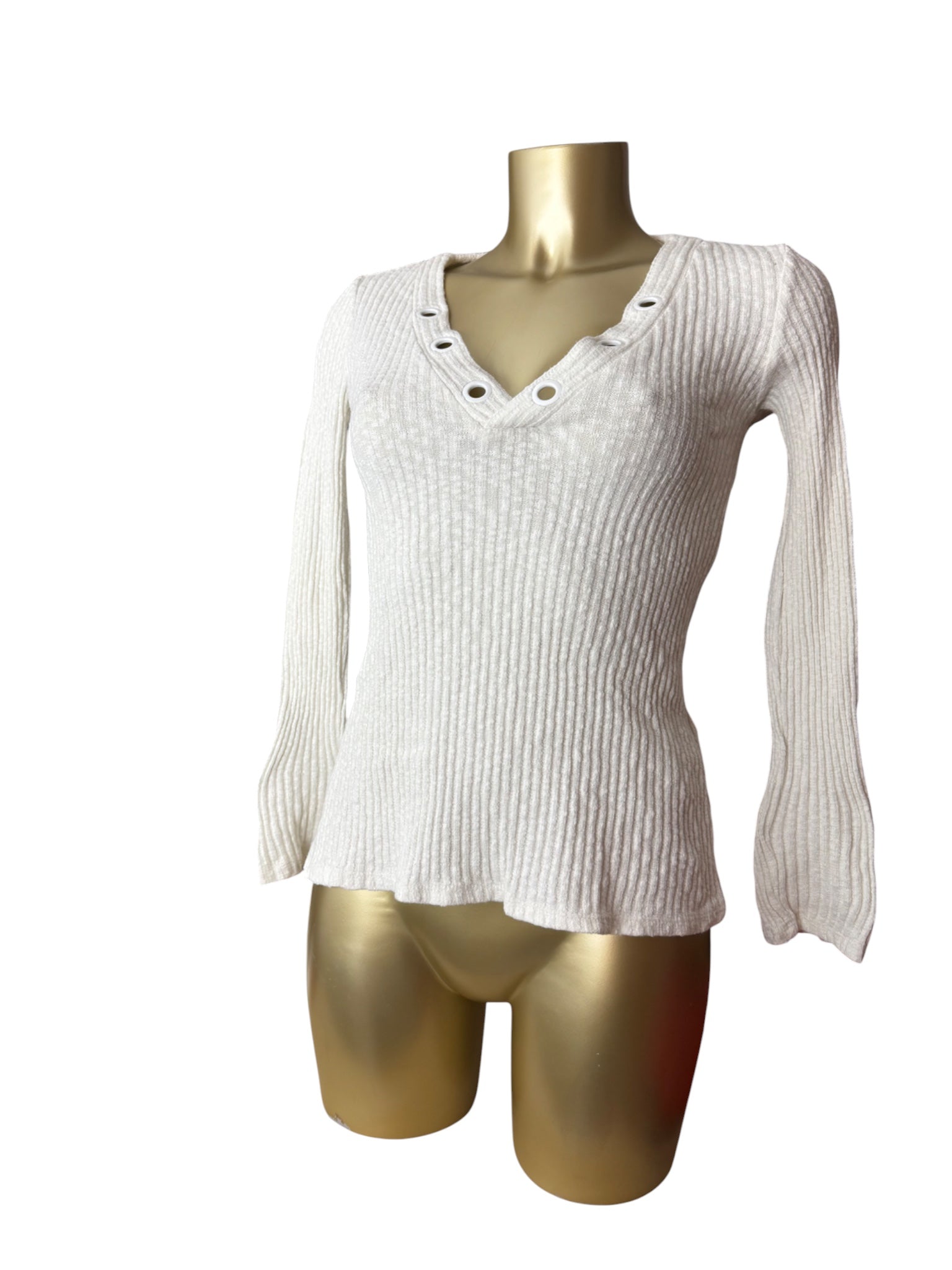 White V neck ribbed jumper (S/M)