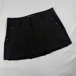 Black pleated low rise mini skirt (S)
