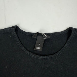 Black 100% cotton tee (S/M)