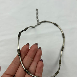 Stainless steel silver pearls necklace