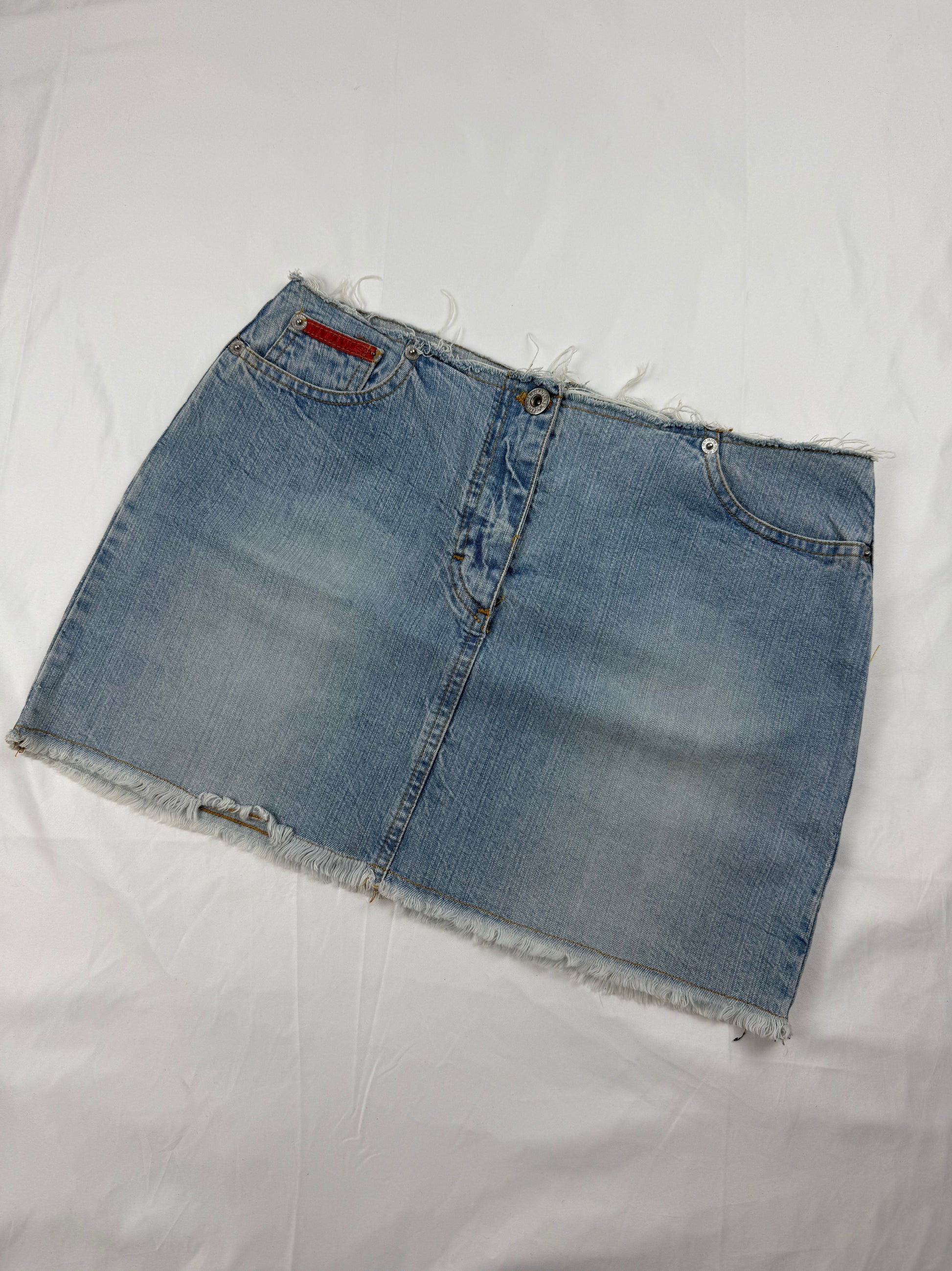 Blue denim low rise mini skirt (S)