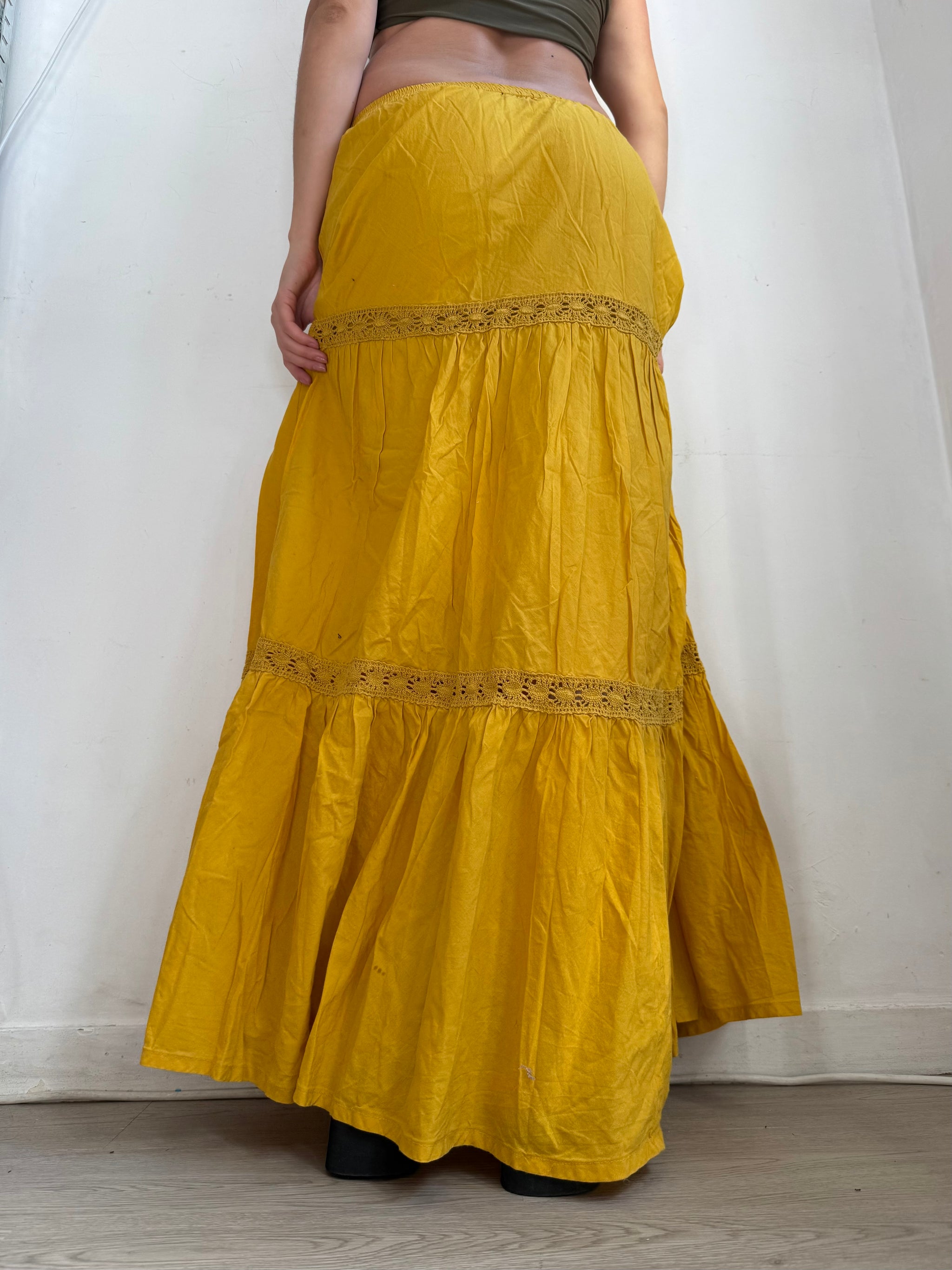 Yellow low rise maxi skirt (M)