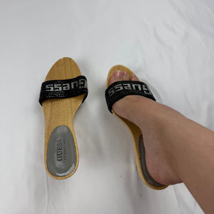 Black strass logo wood clogs kitten heels mules (37)