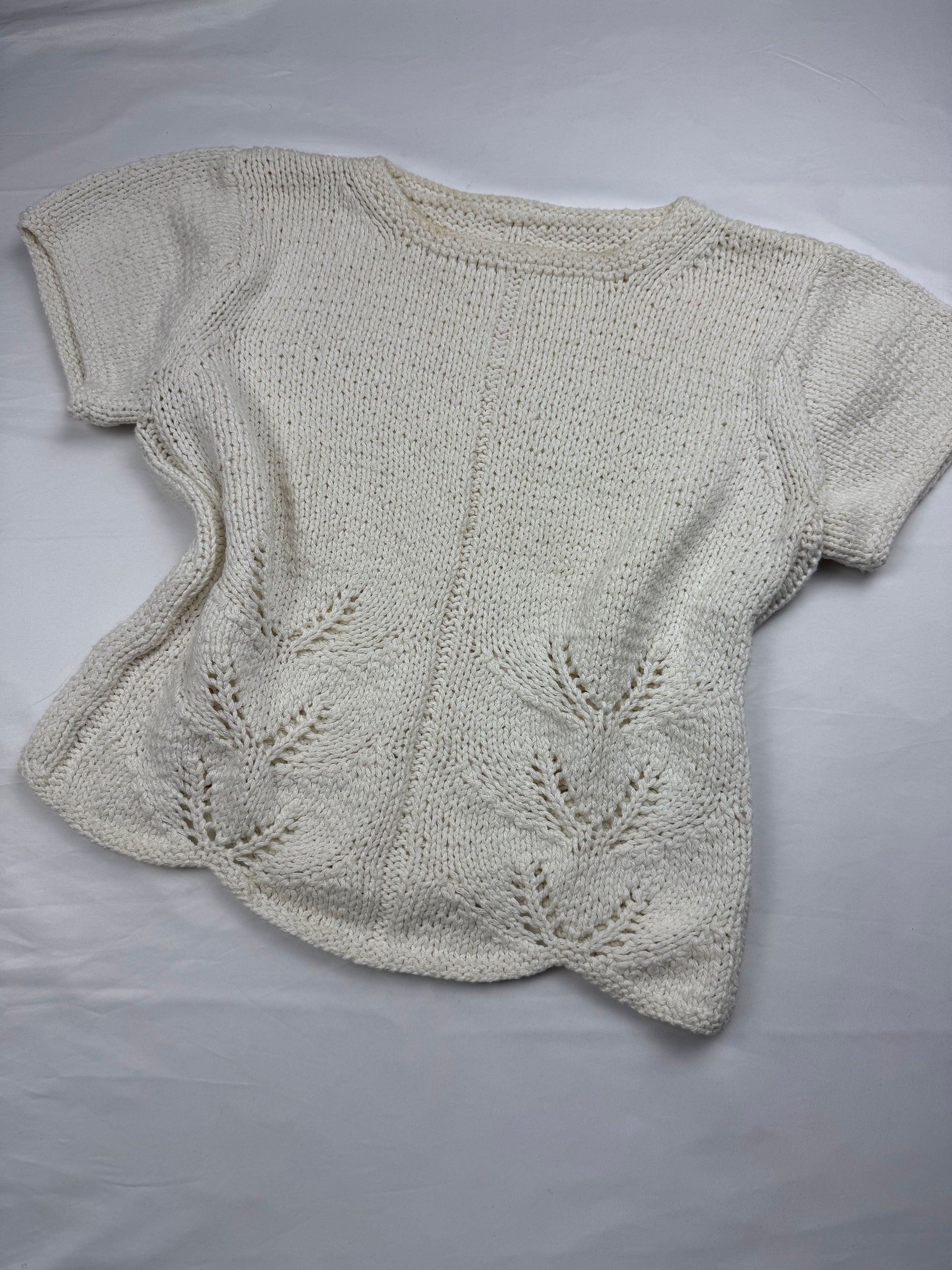 Cream crochet knitted tee (S/M)