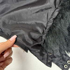 Black zip up hooded puffer jacket (XS)