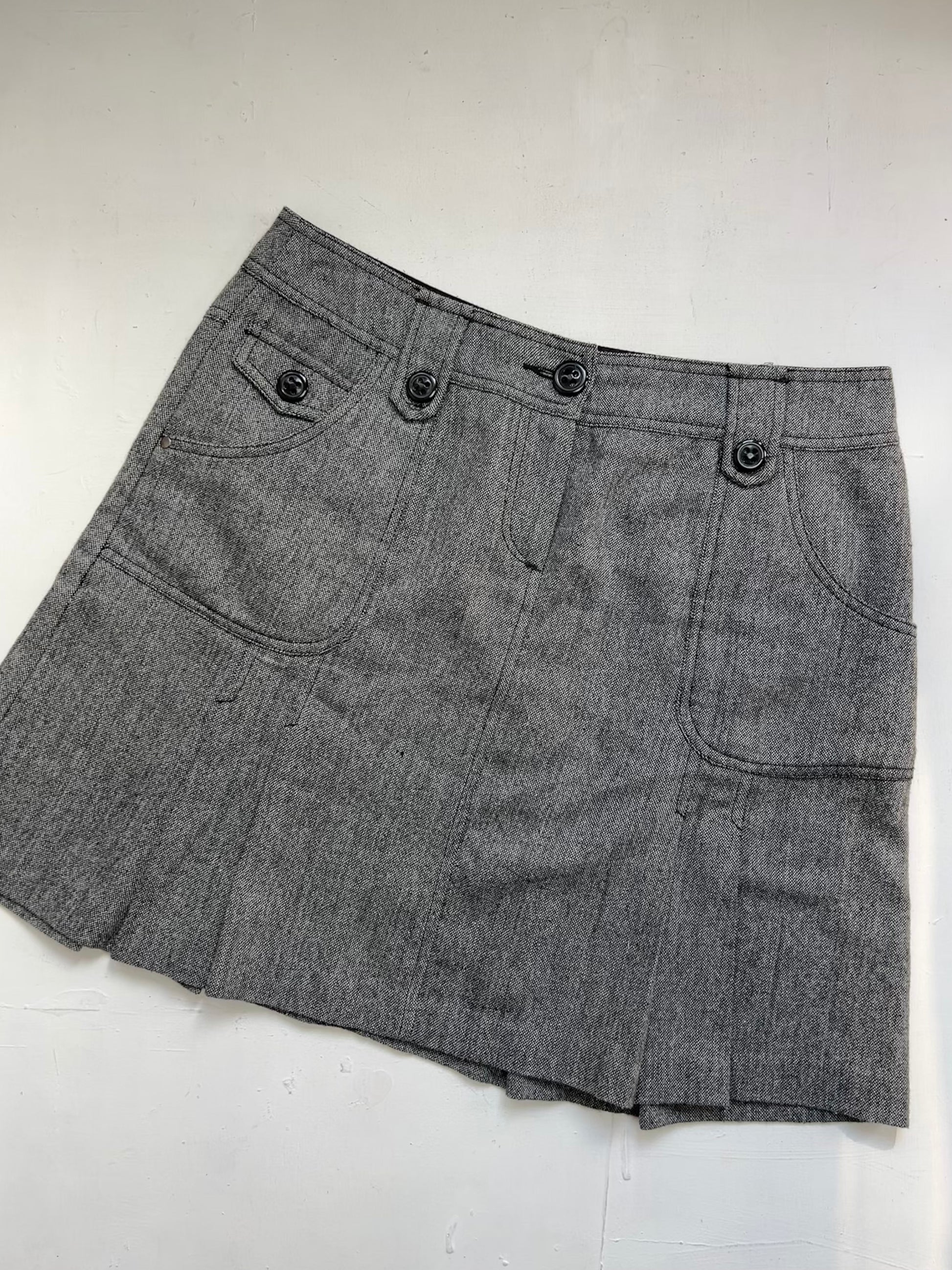 Grey pleated mid skirt (M)