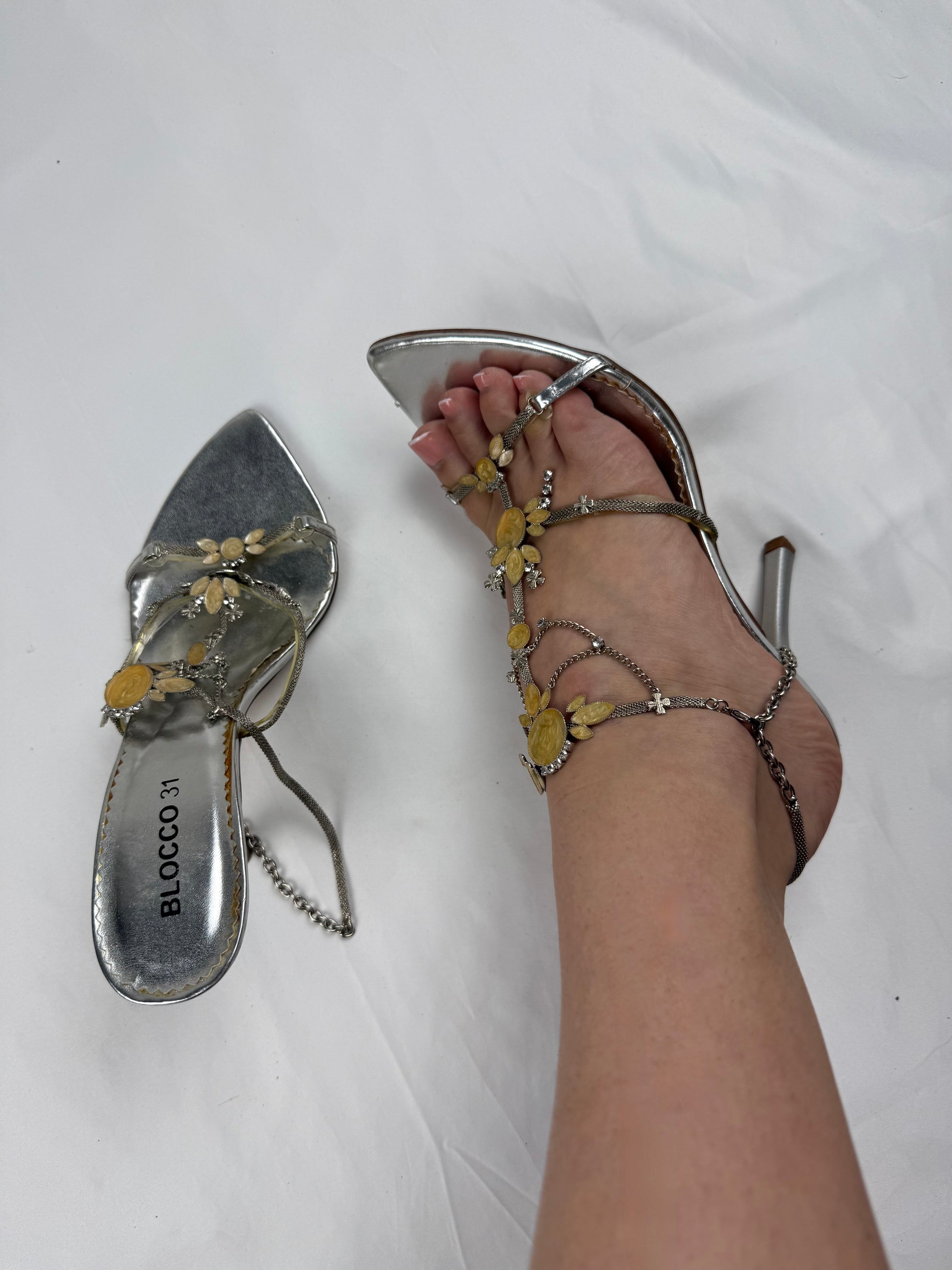 Silver charms heels (39)
