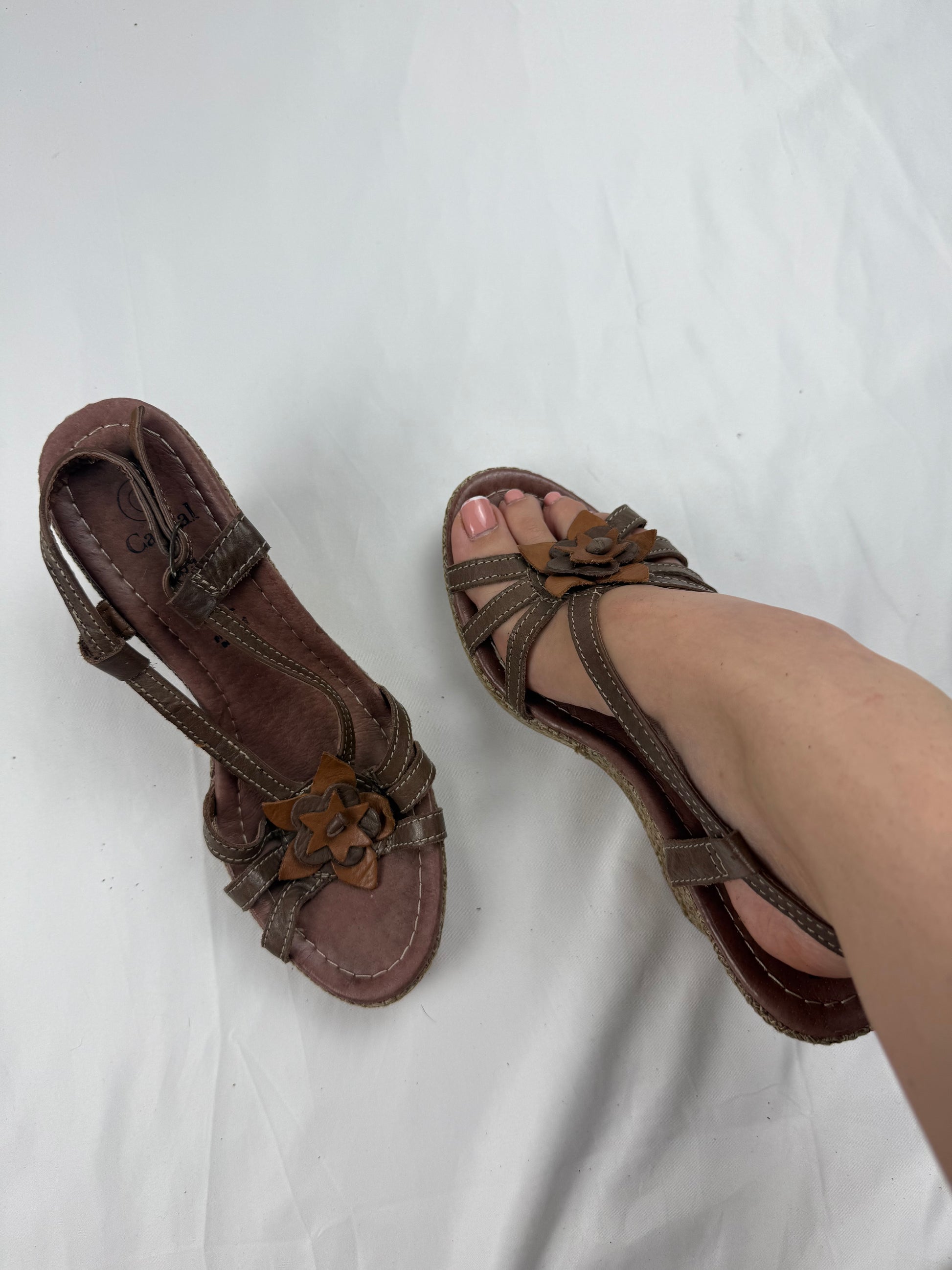 Brown real leather wedge heels (39)