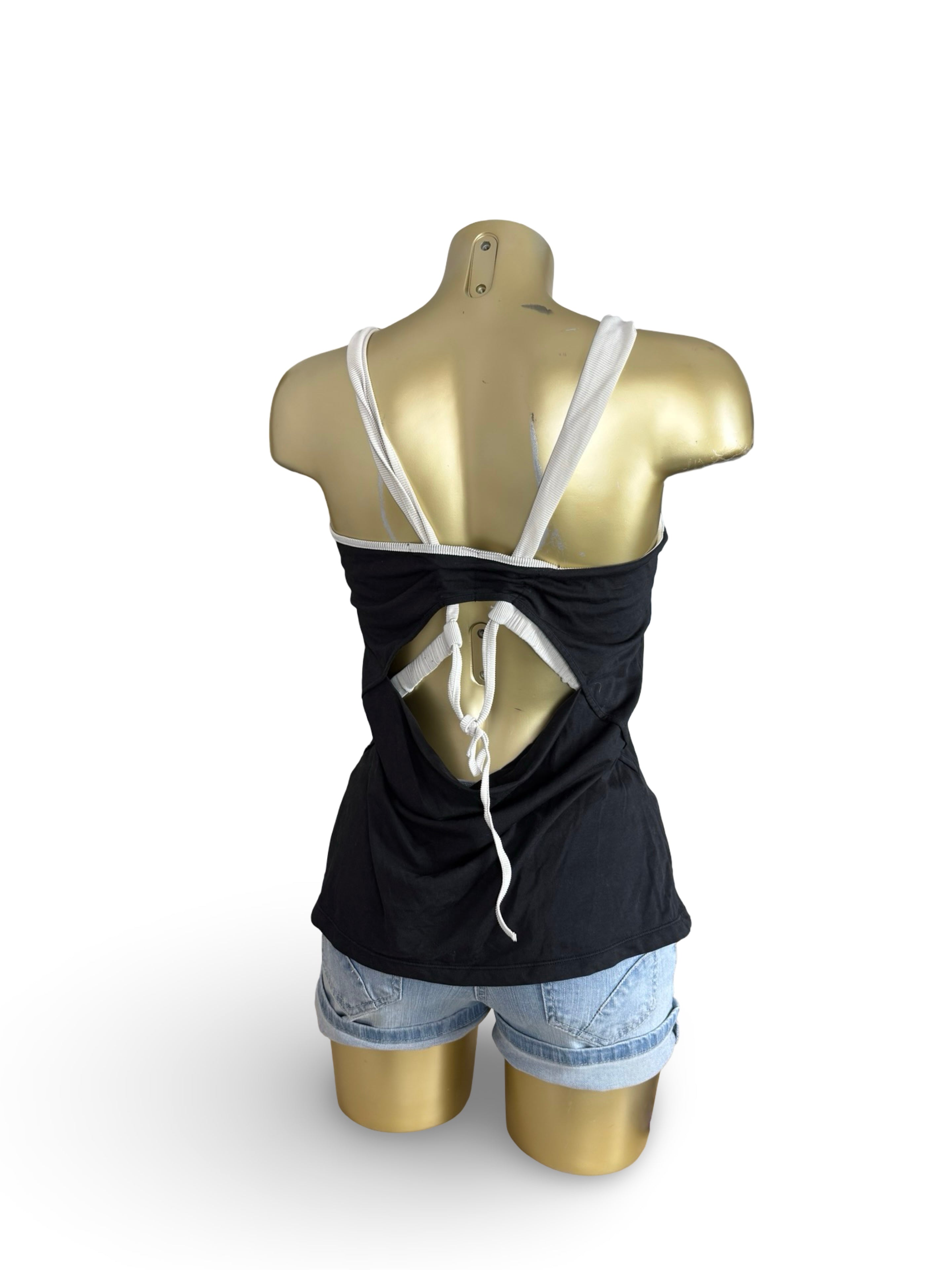 Black graphic activewear backless top (M)