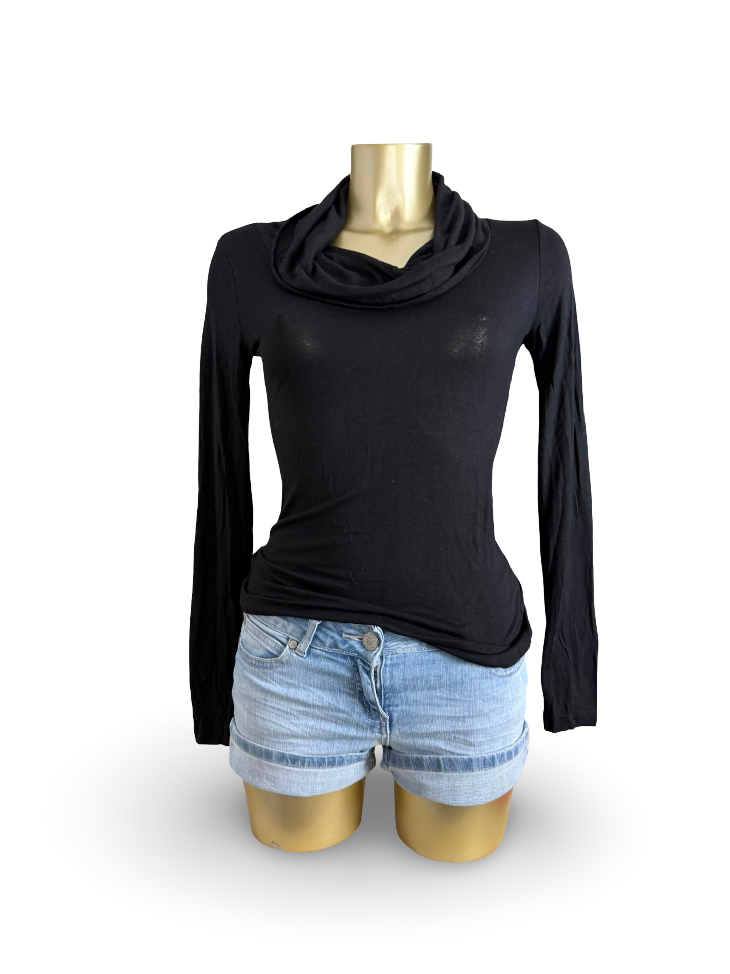 Black turtleneck long sleeves top (S)