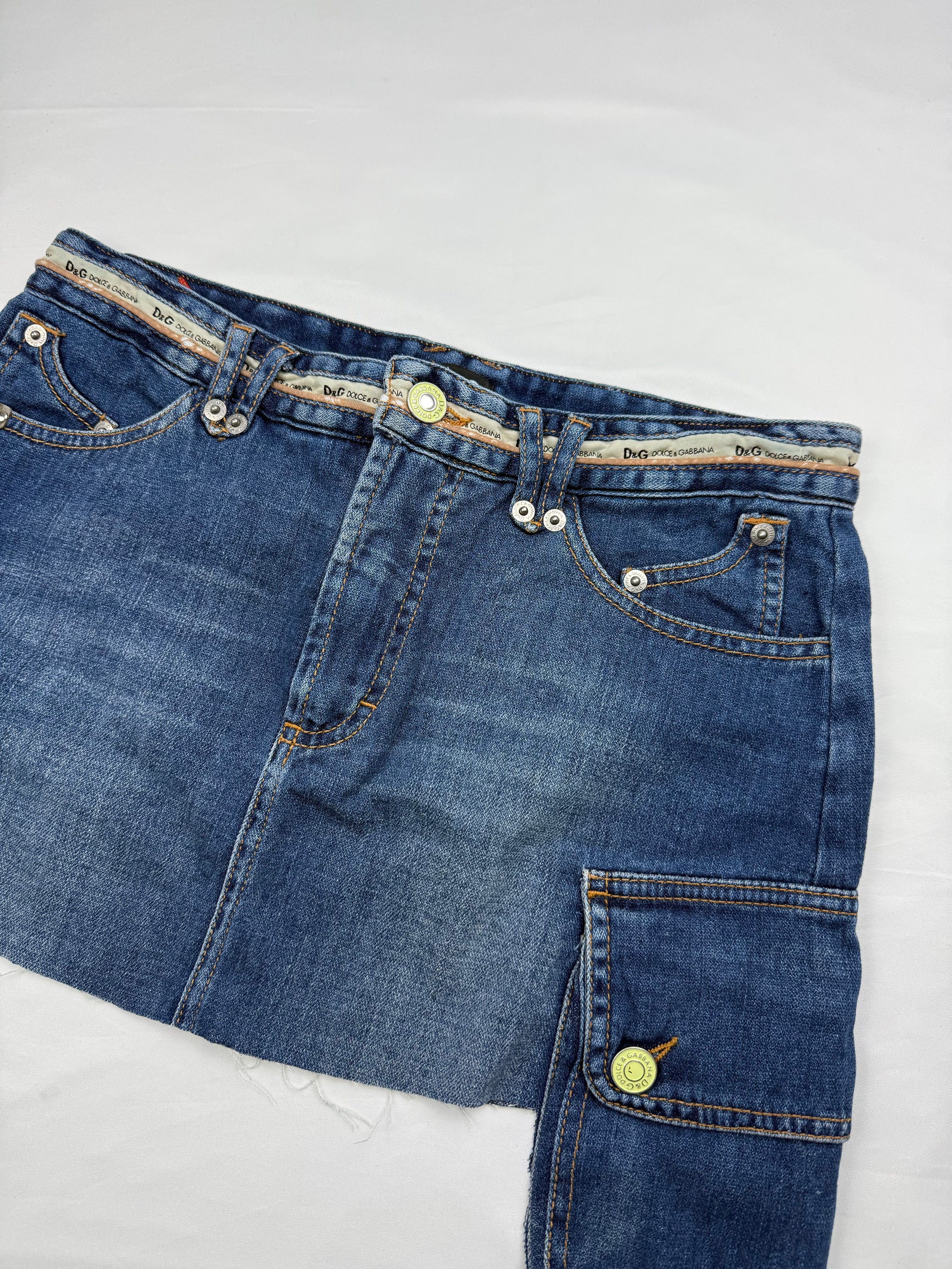 Navy blue denim low rise cargo mini skirt (S)