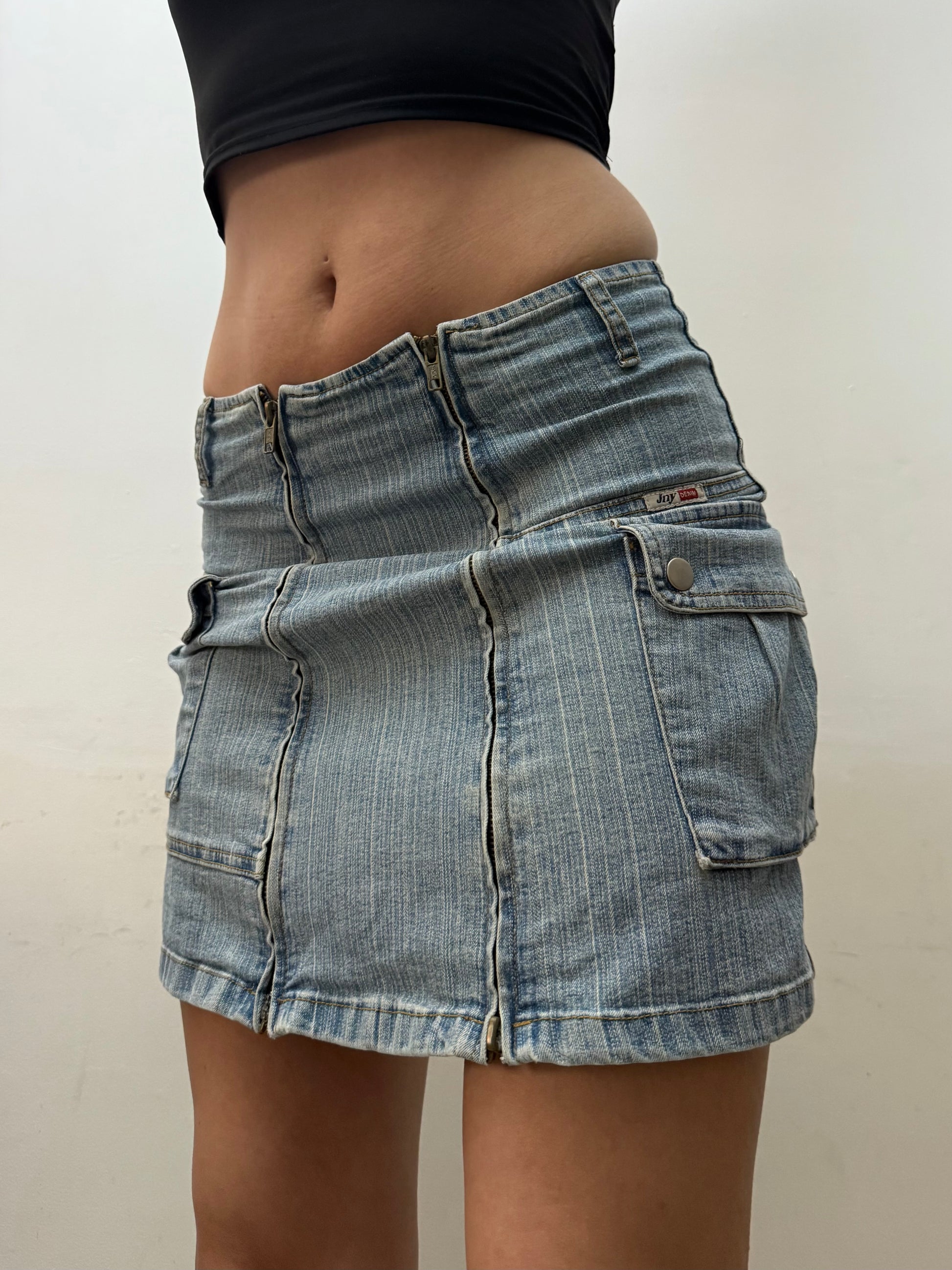 Blue denim cargo mini skirt (S)