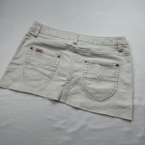 White denim low rise mini skirt (S)