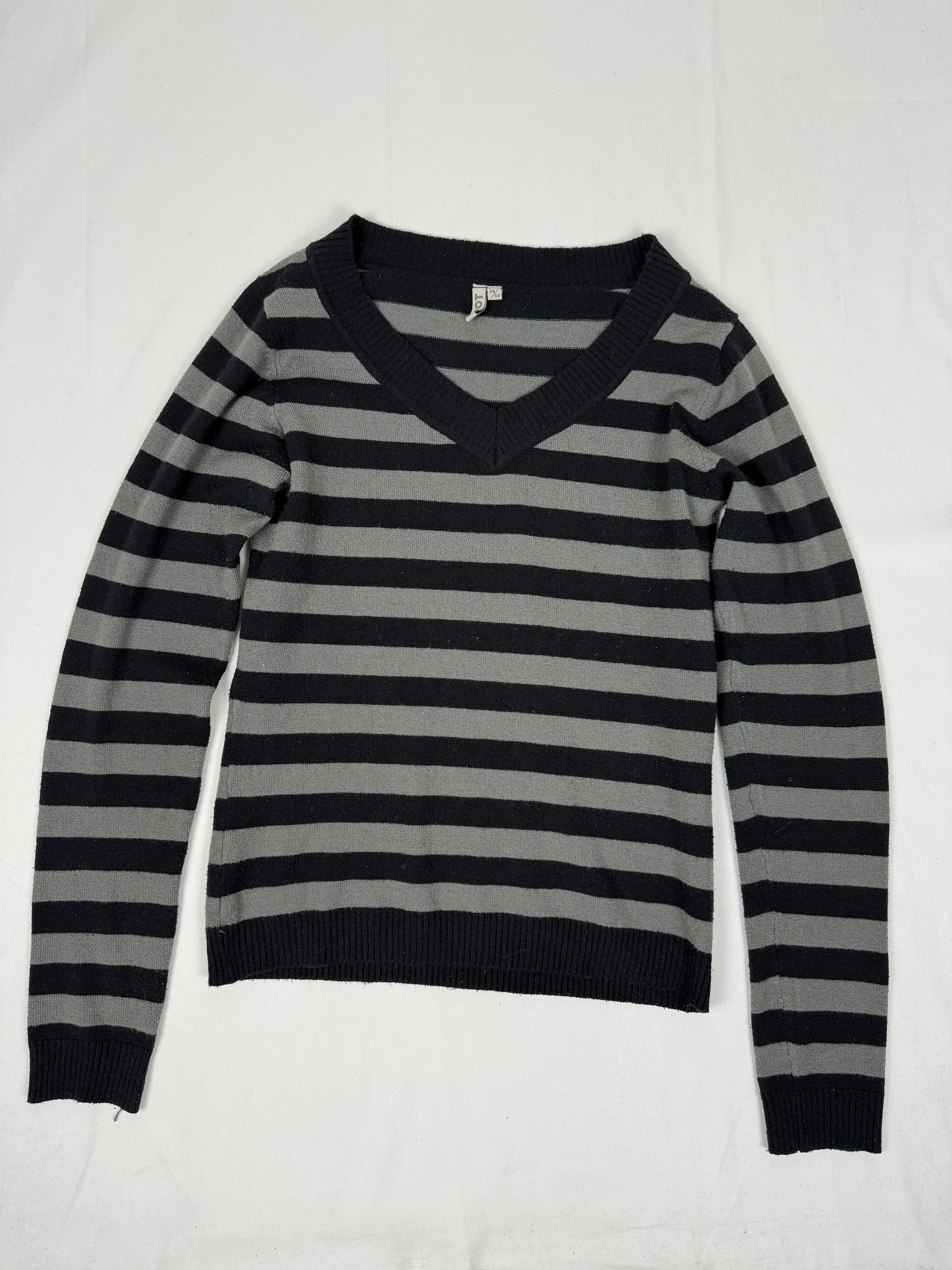 Black striped V neck jumper (M/L)