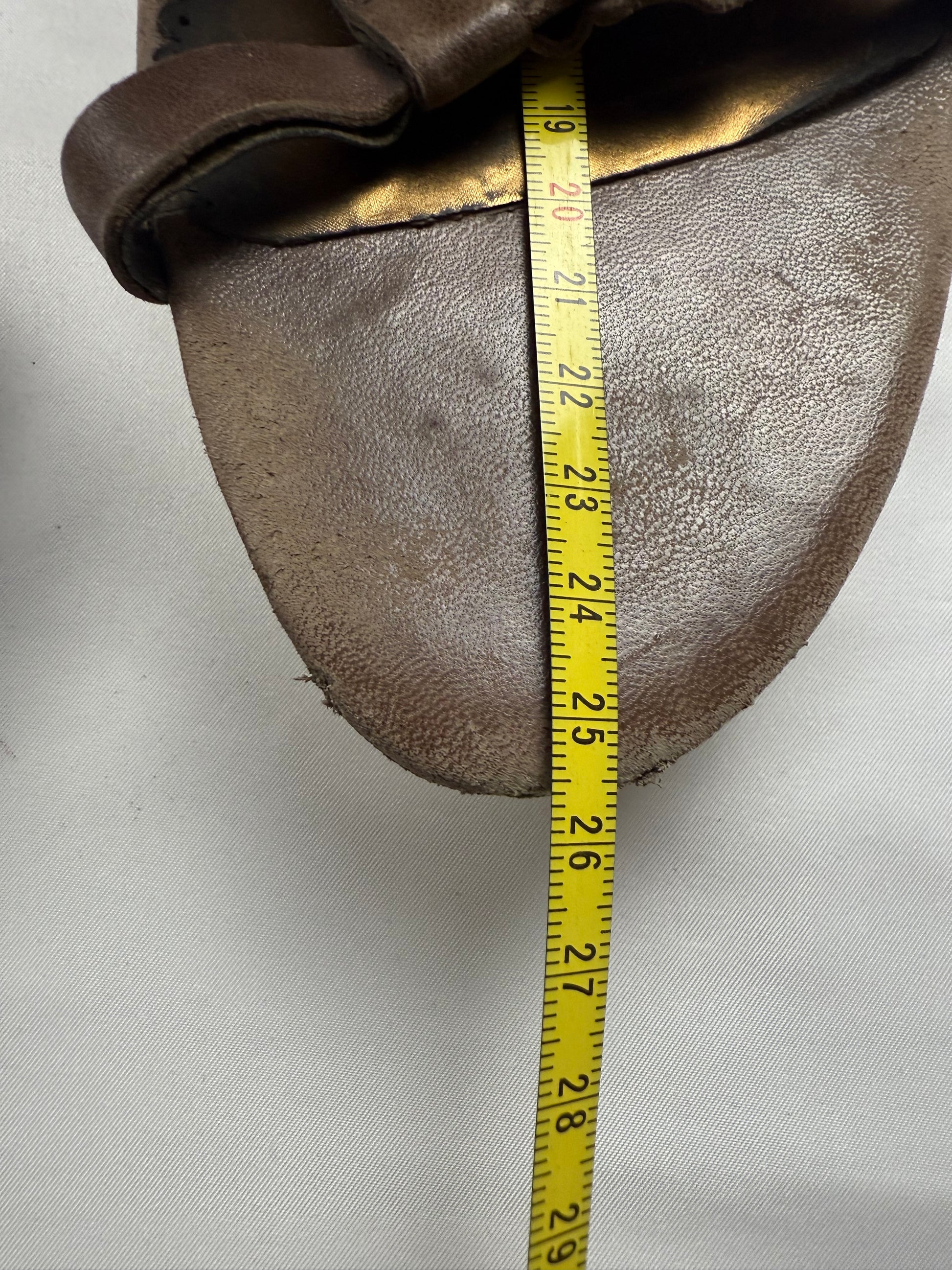 Brown & gold real leather kitten heels (38)